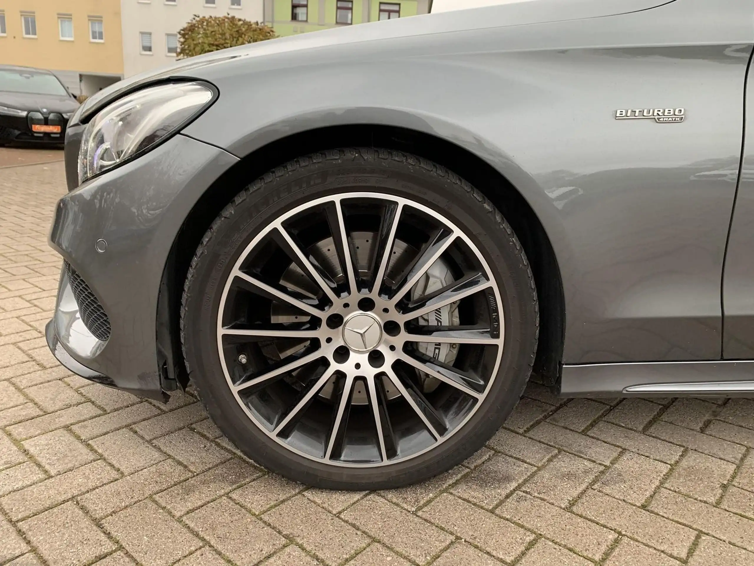 Mercedes-Benz - C 43 AMG