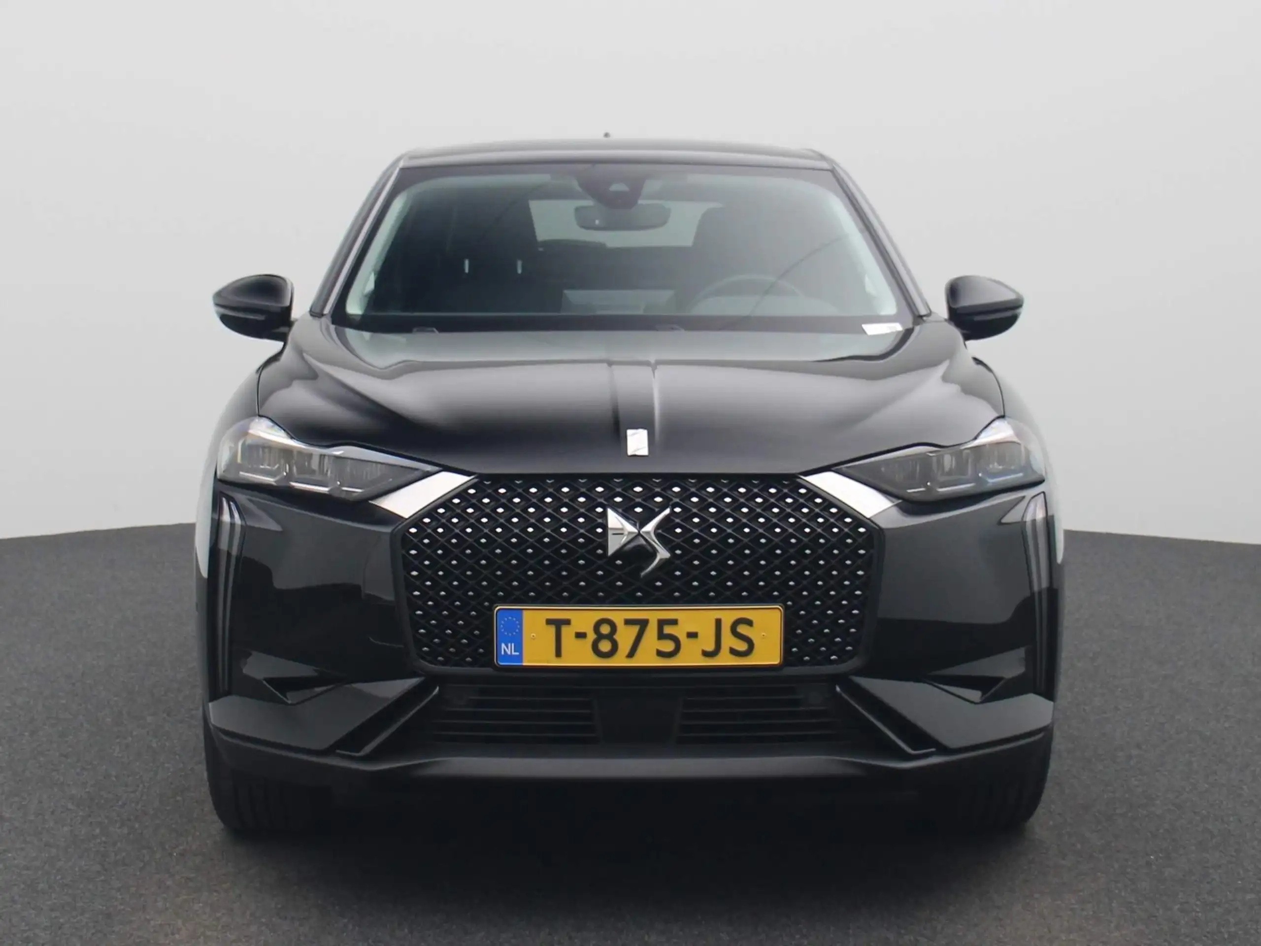 DS Automobiles - DS 3