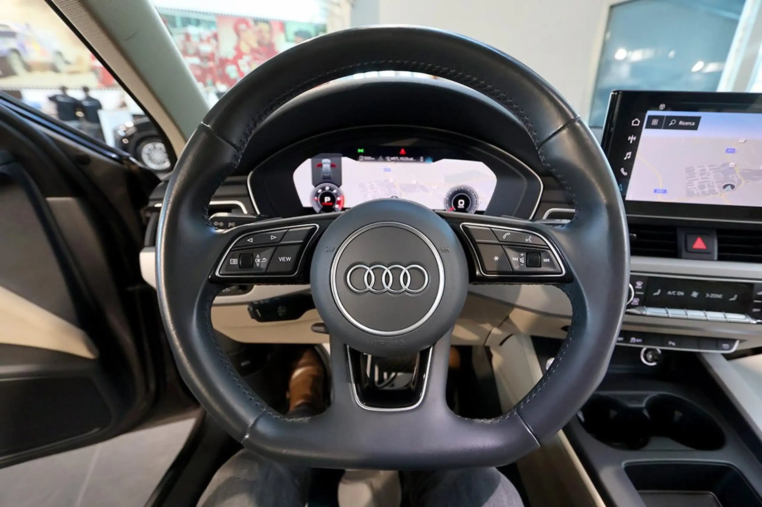 Audi - A4