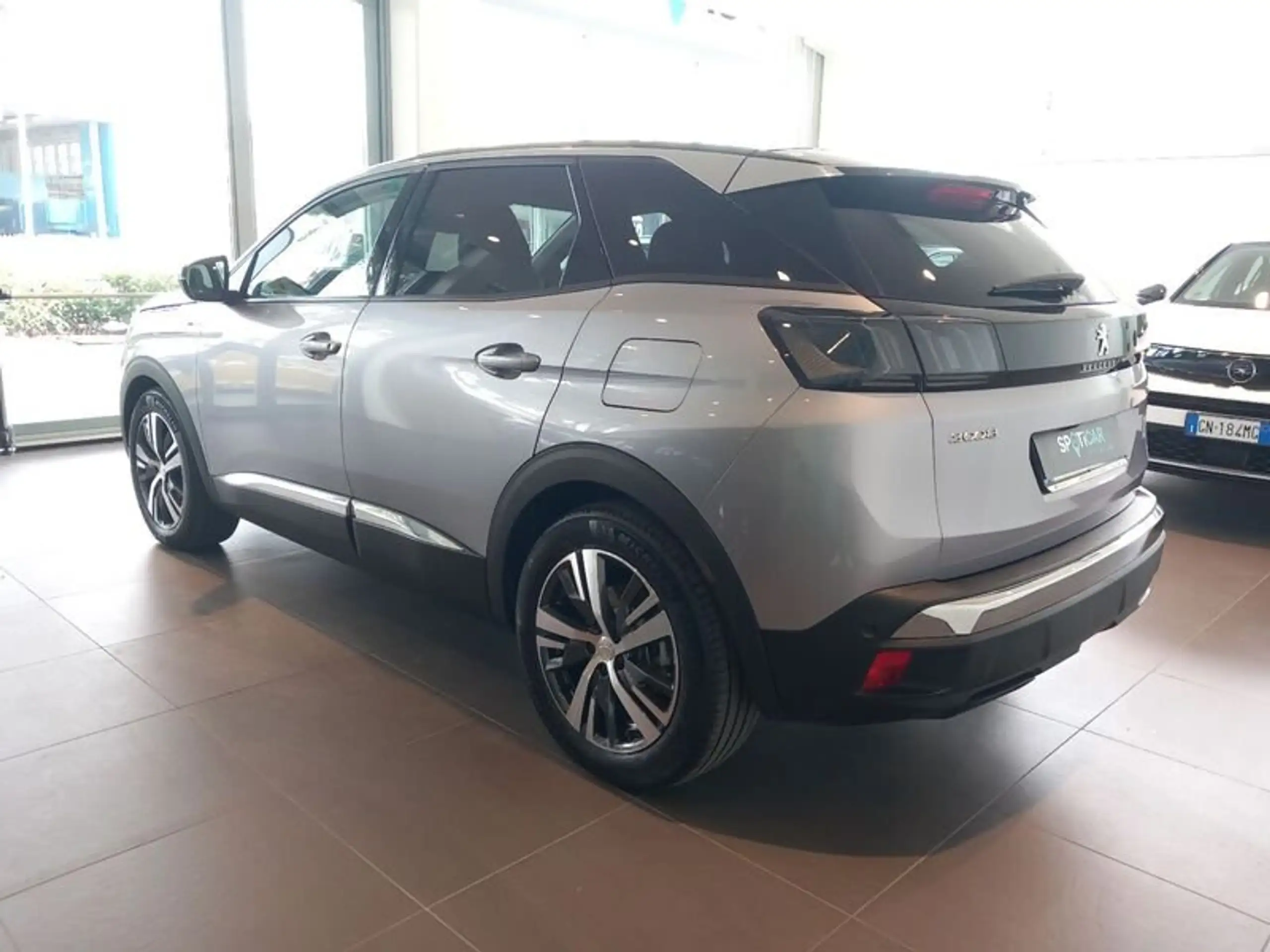 Peugeot - 3008