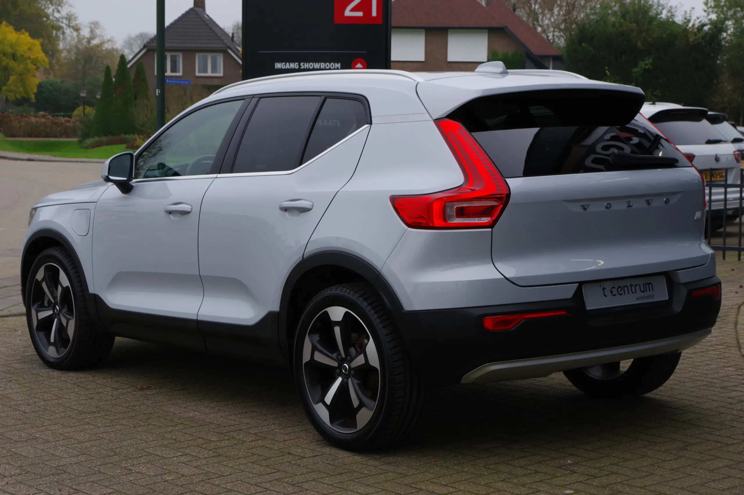 Volvo - XC40