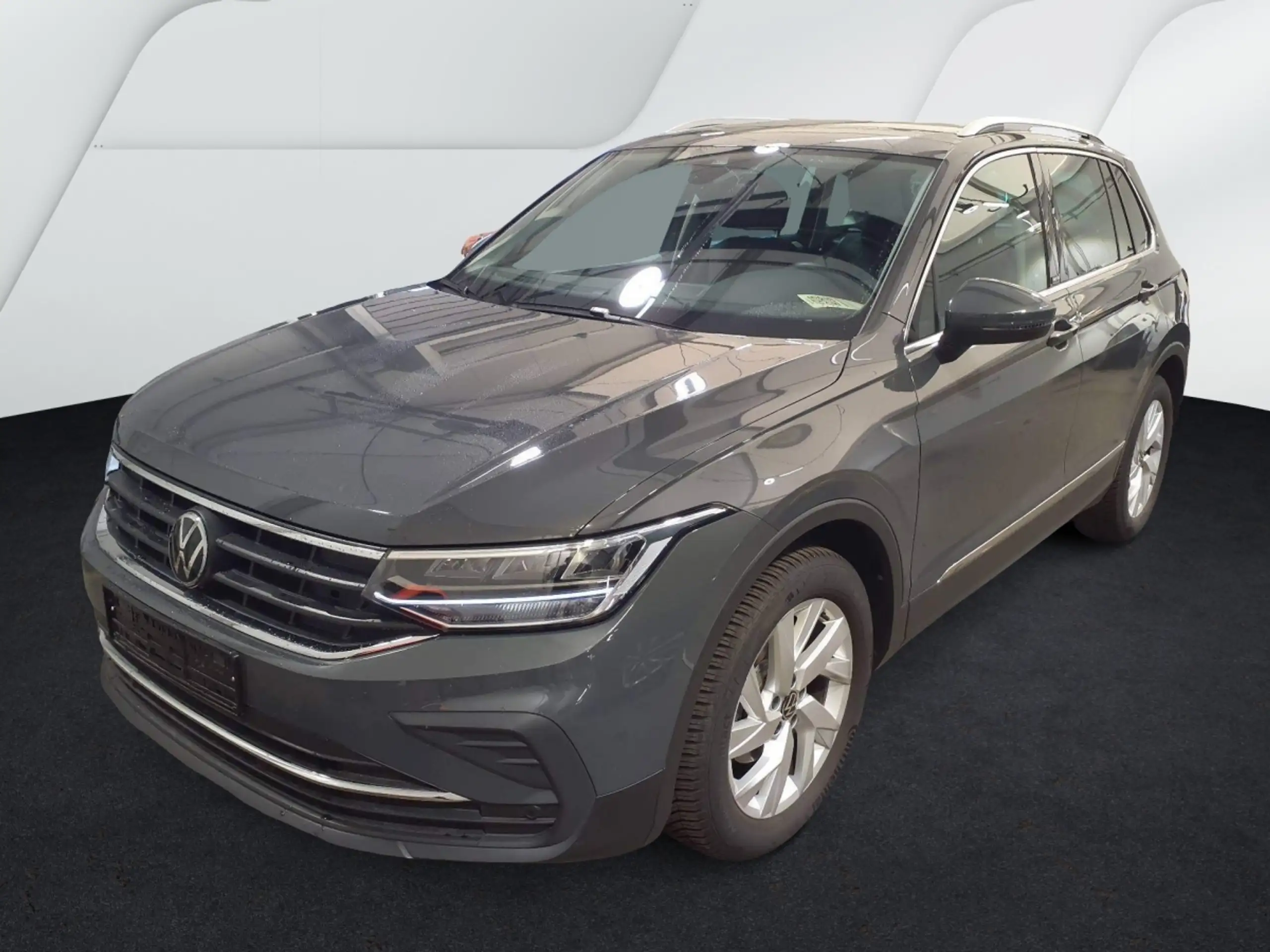 Volkswagen - Tiguan