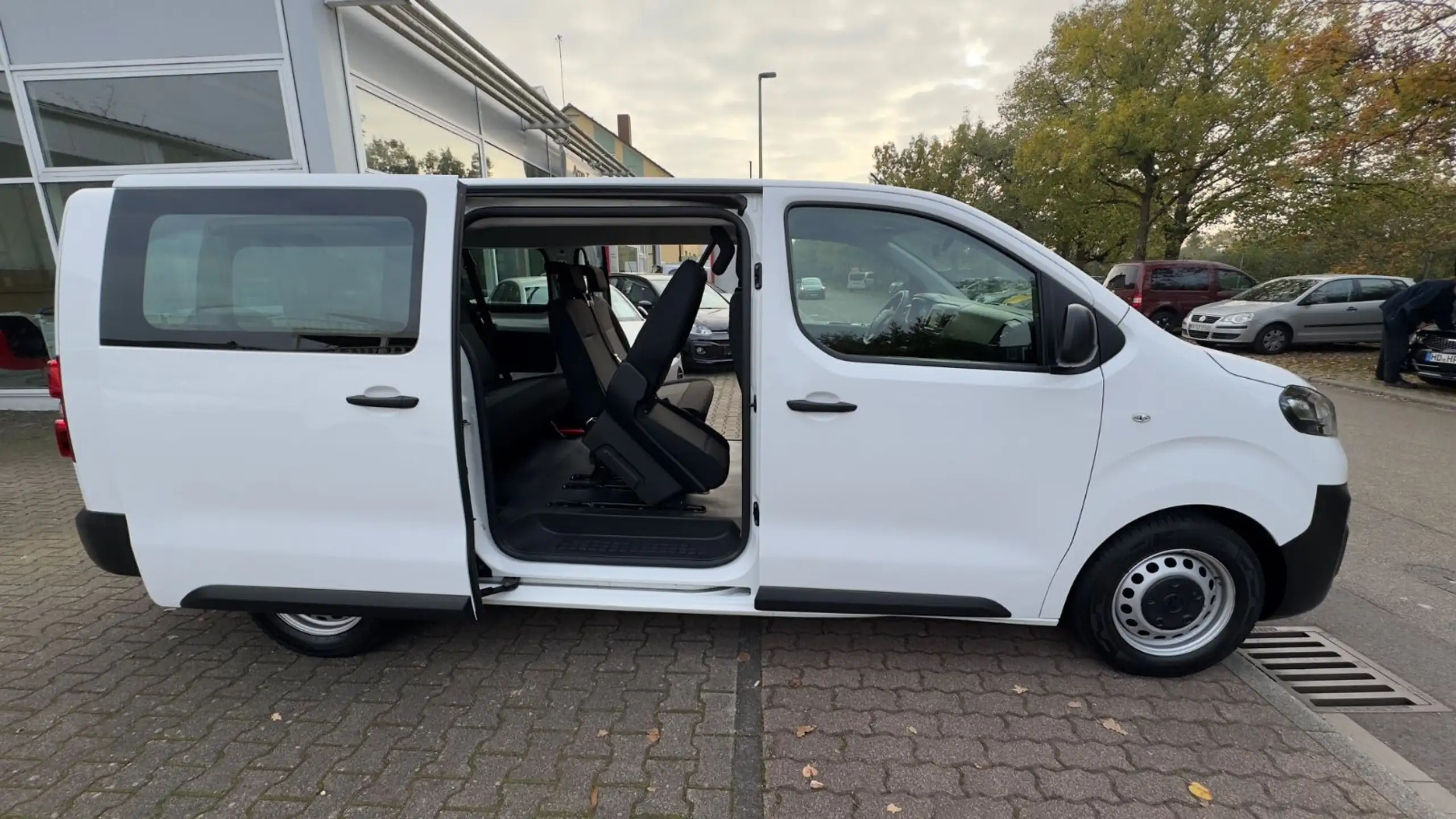 Opel - Vivaro