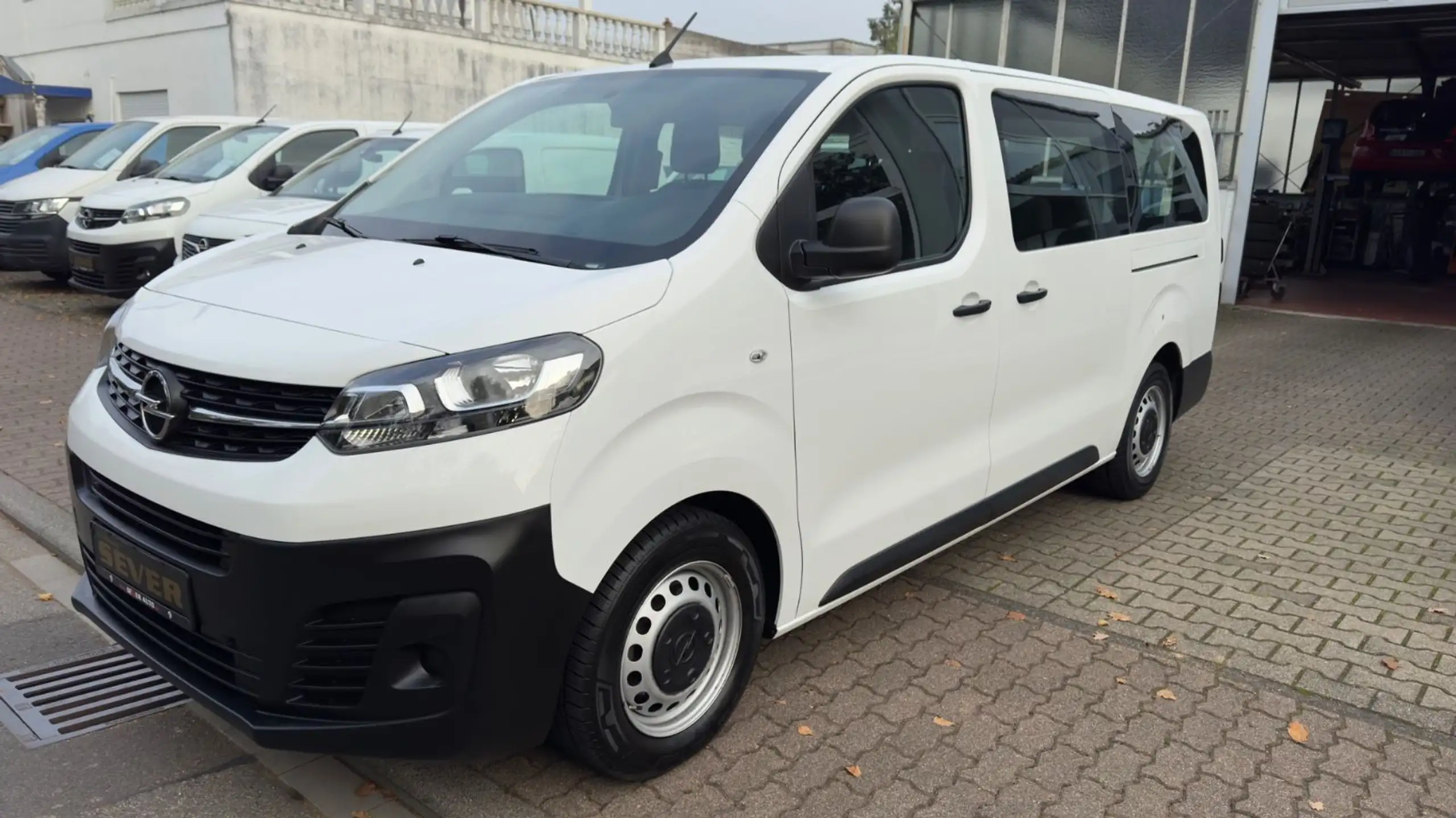 Opel - Vivaro