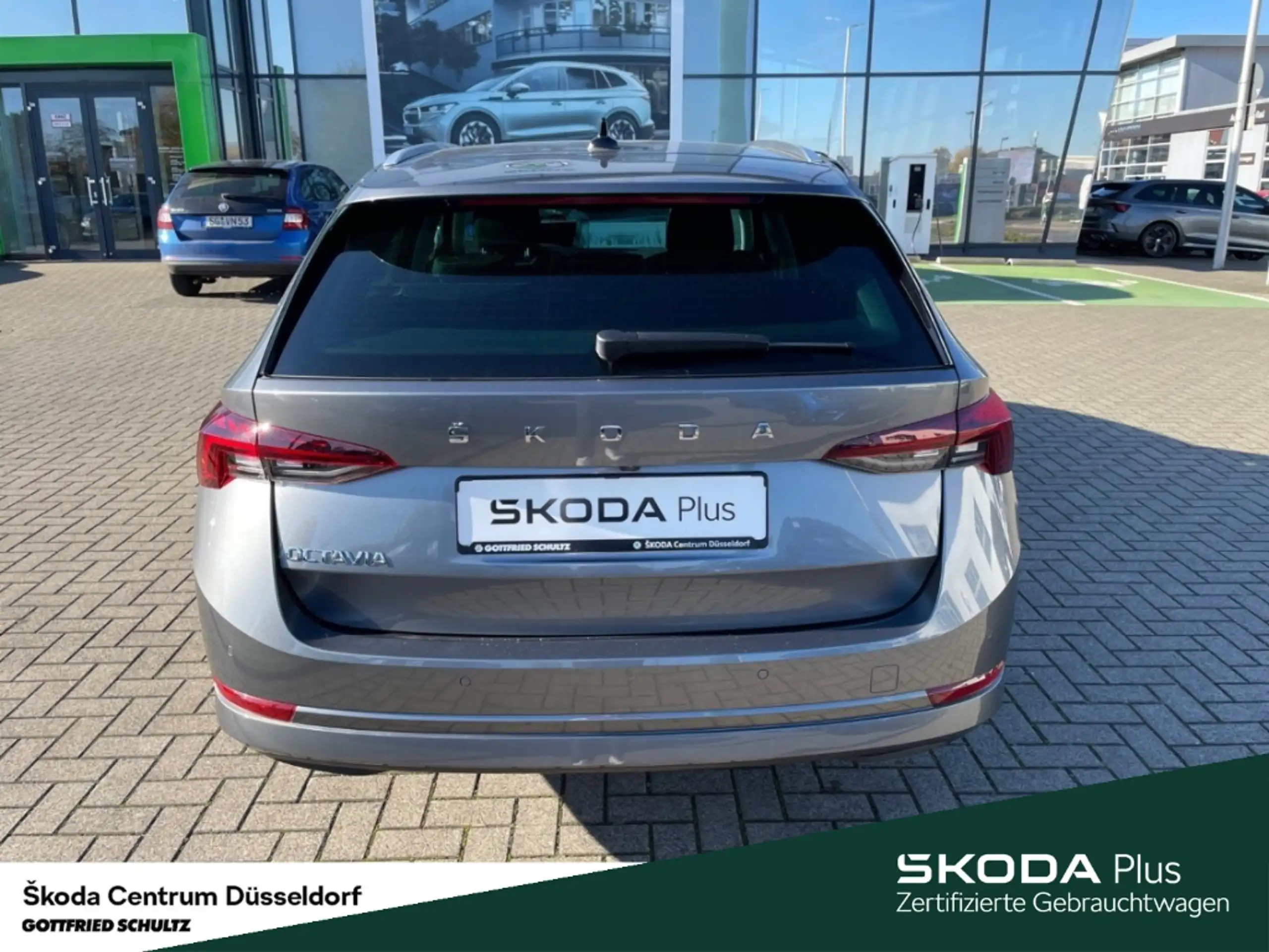 Skoda - Octavia