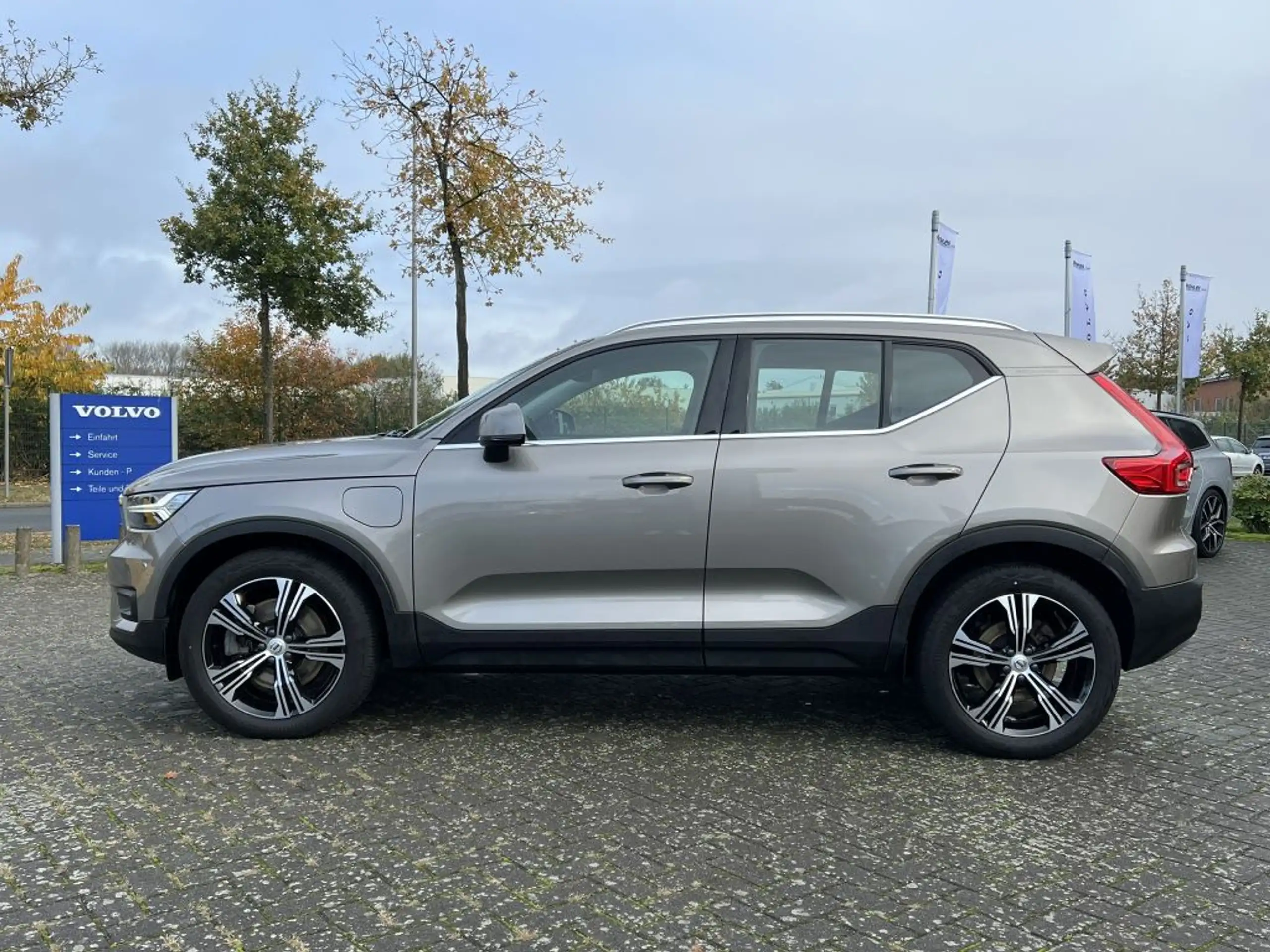 Volvo - XC40