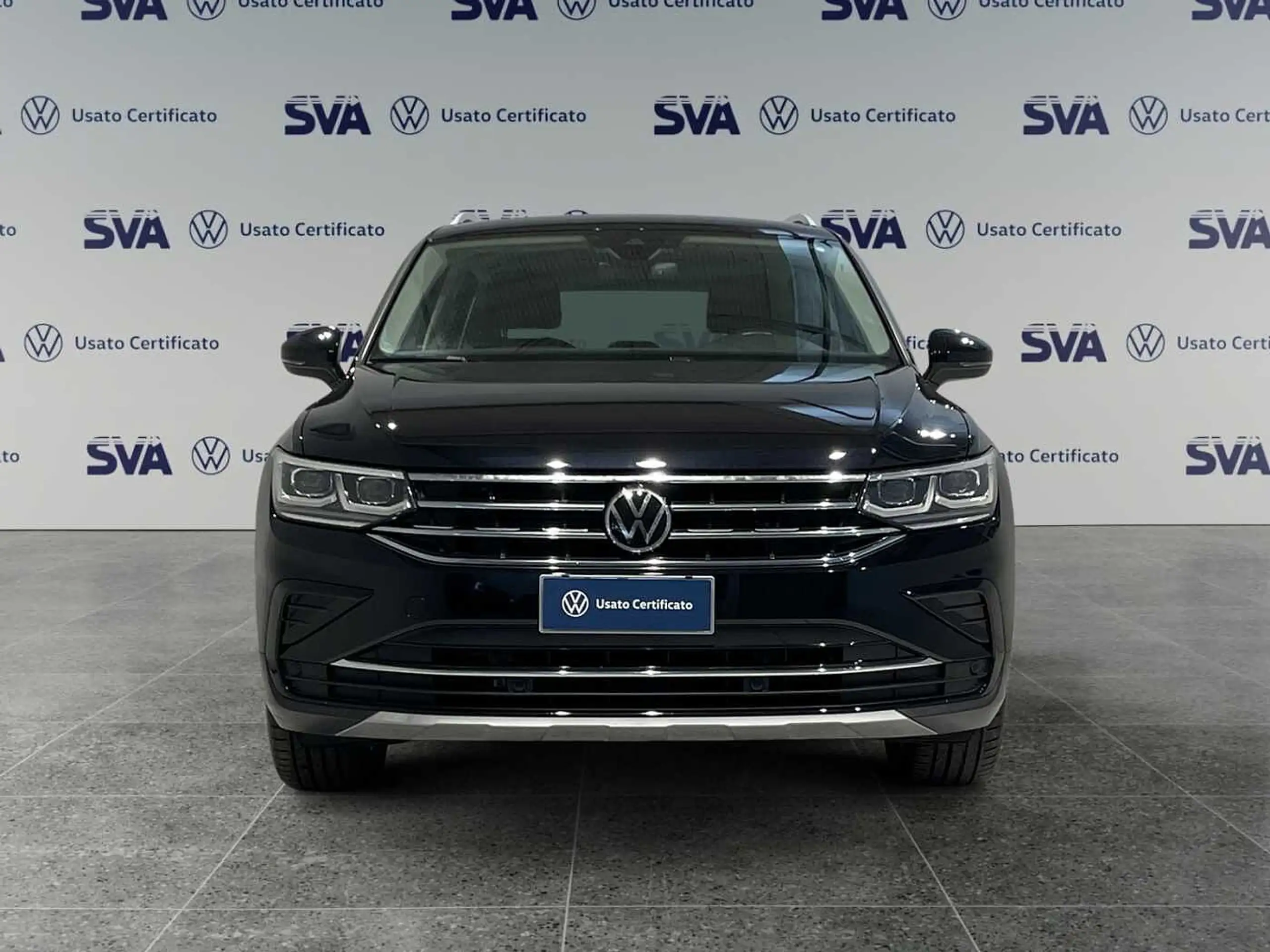 Volkswagen - Tiguan