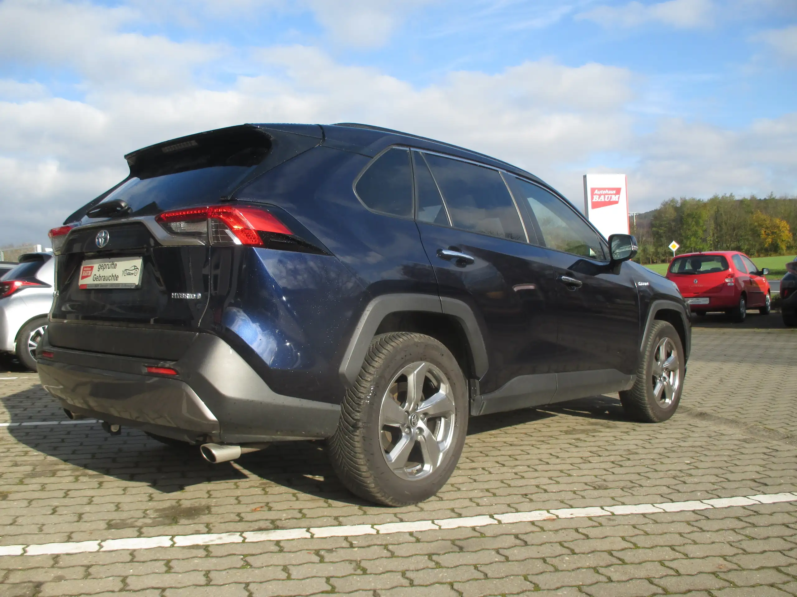 Toyota - RAV 4