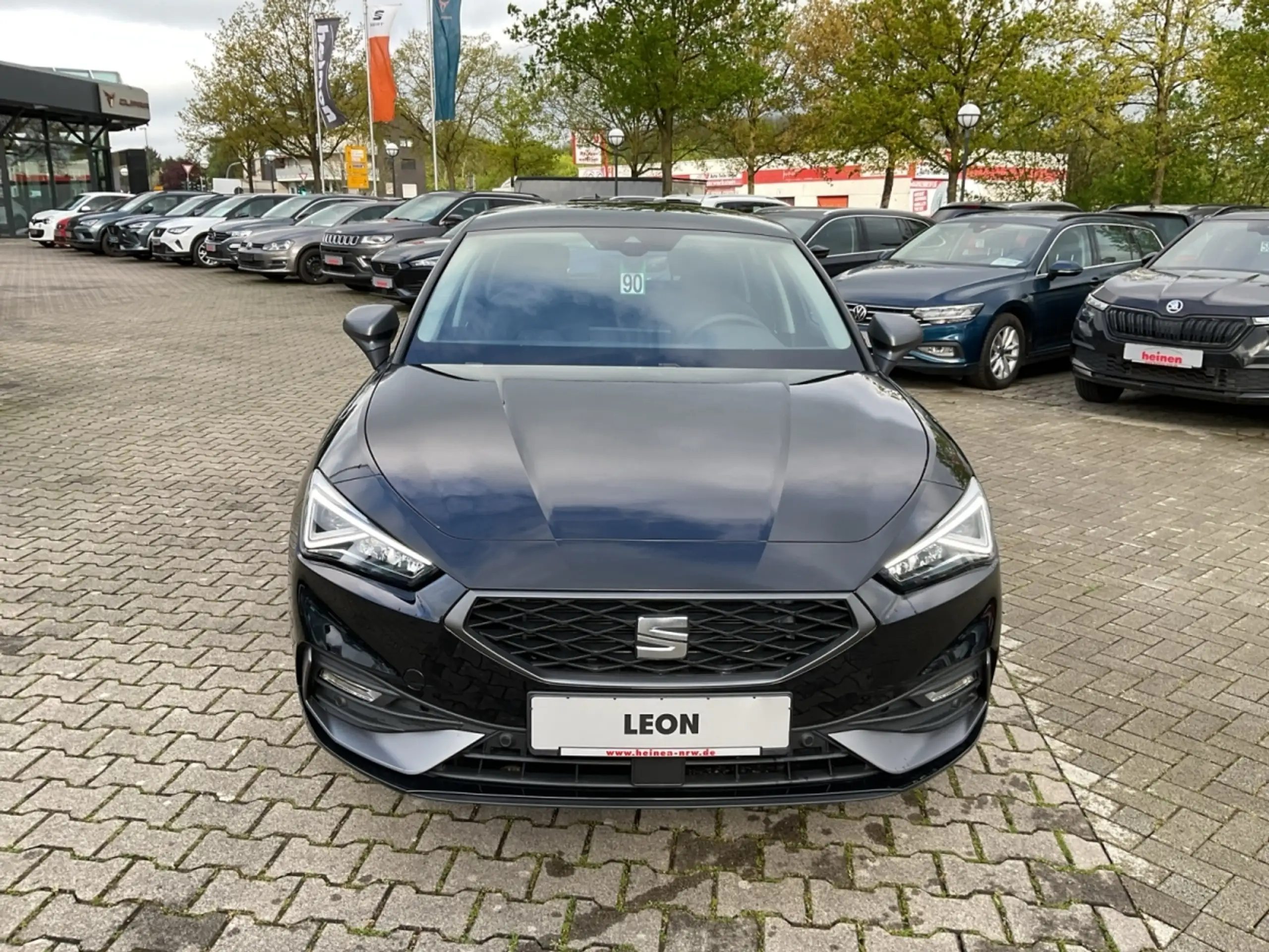 SEAT - Leon