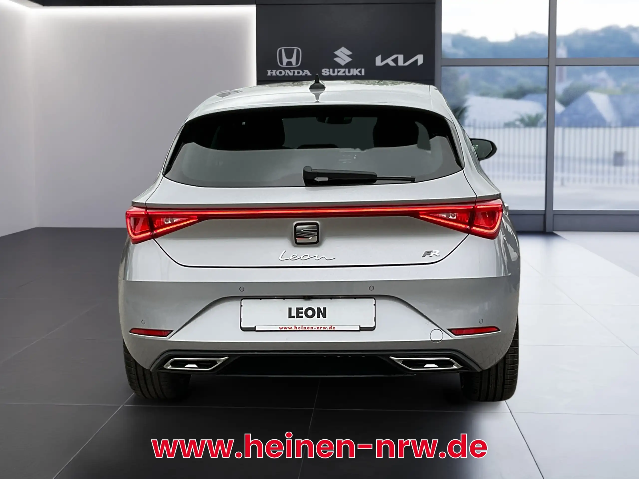 SEAT - Leon