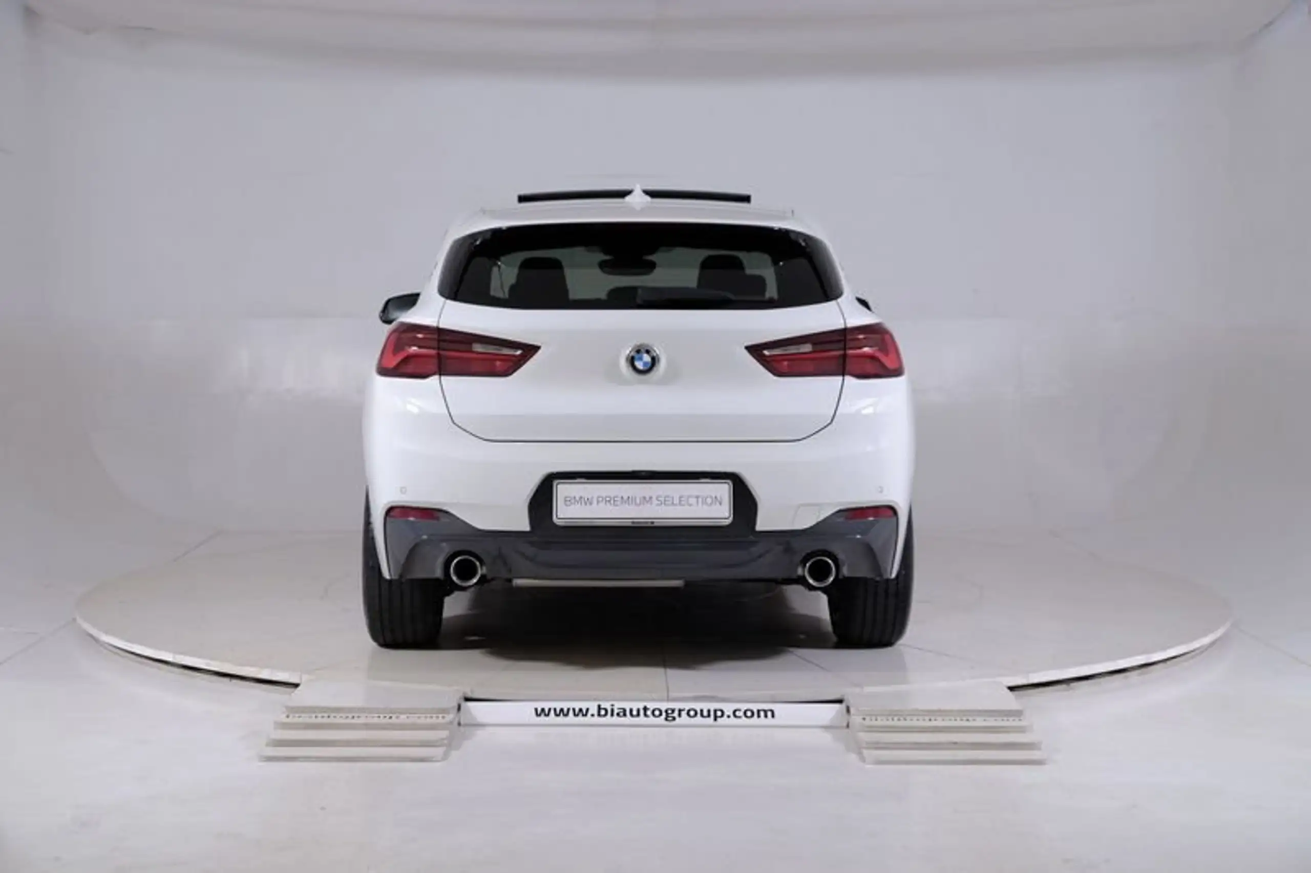 BMW - X2