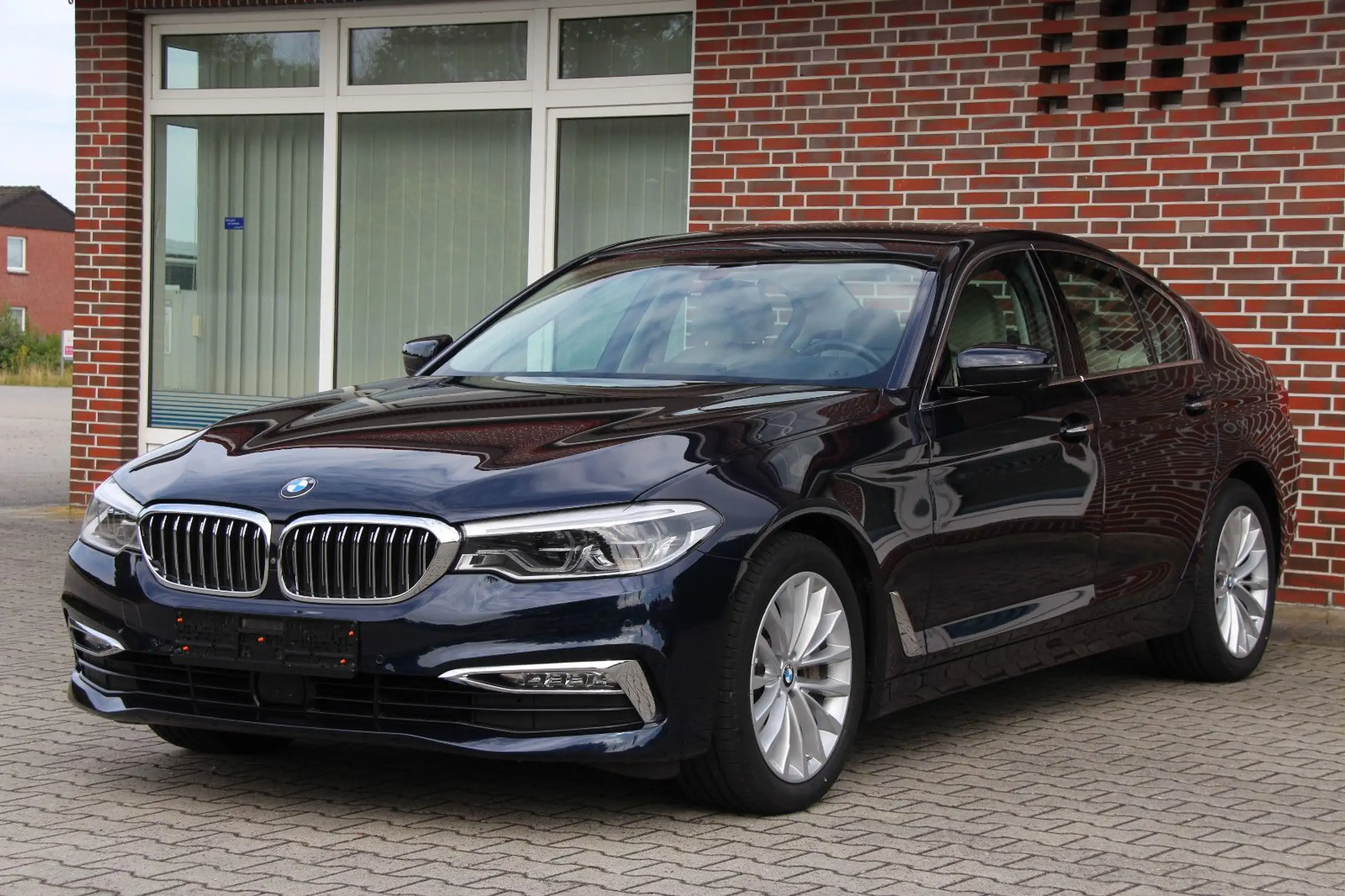 BMW - 540