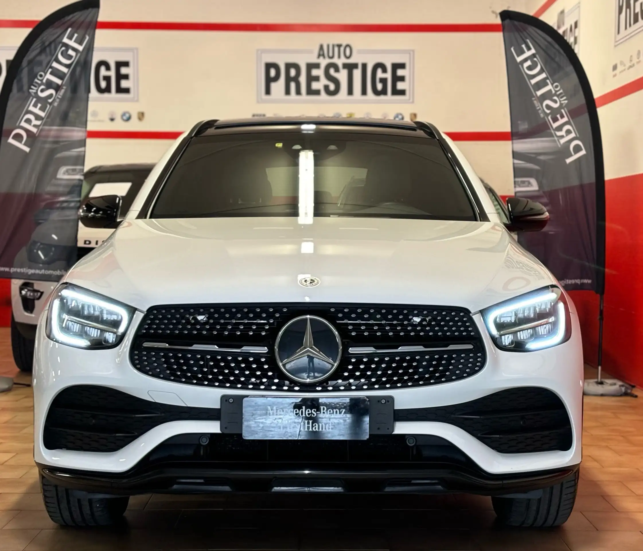 Mercedes-Benz - GLC 300