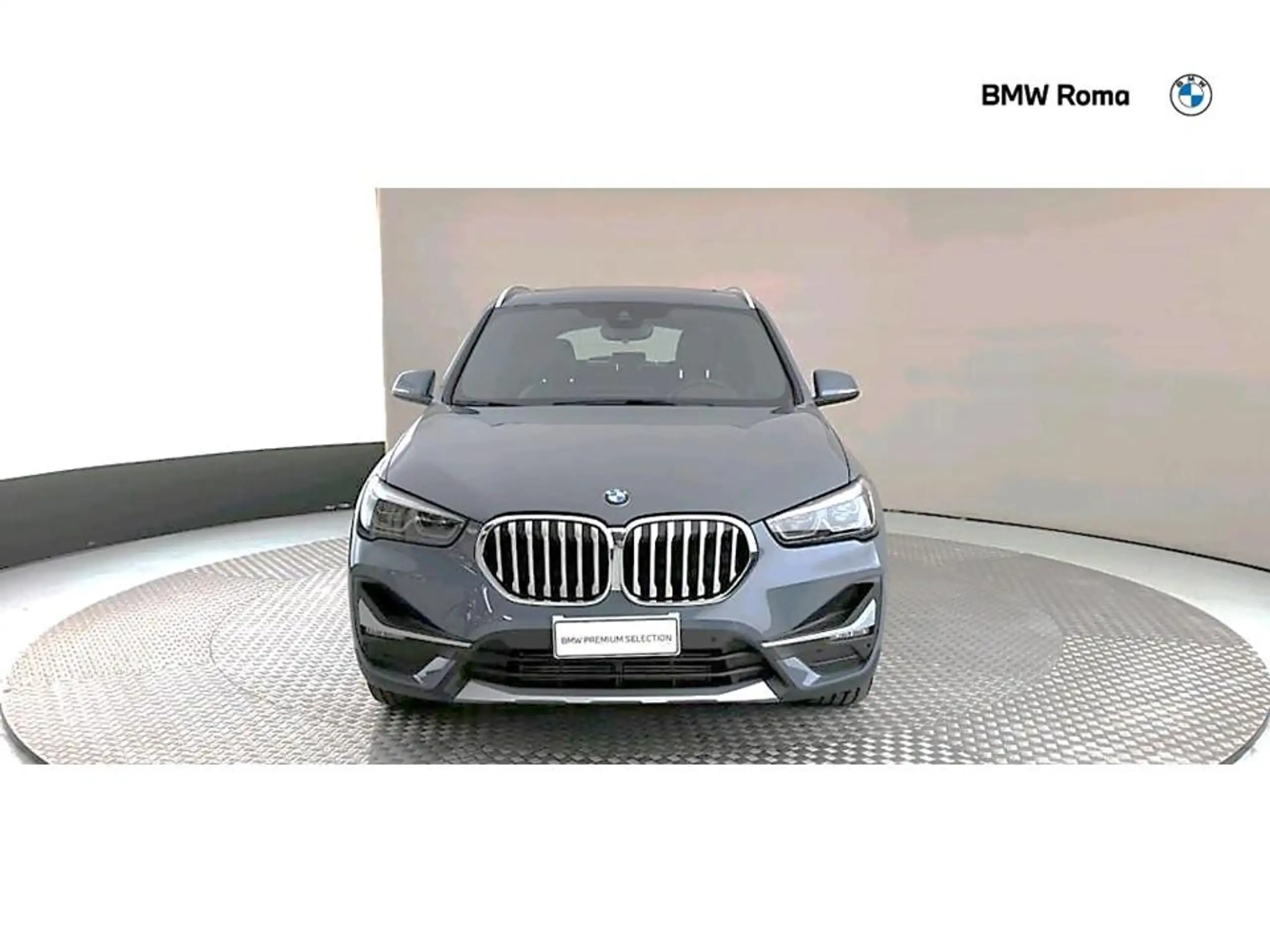 BMW - X1