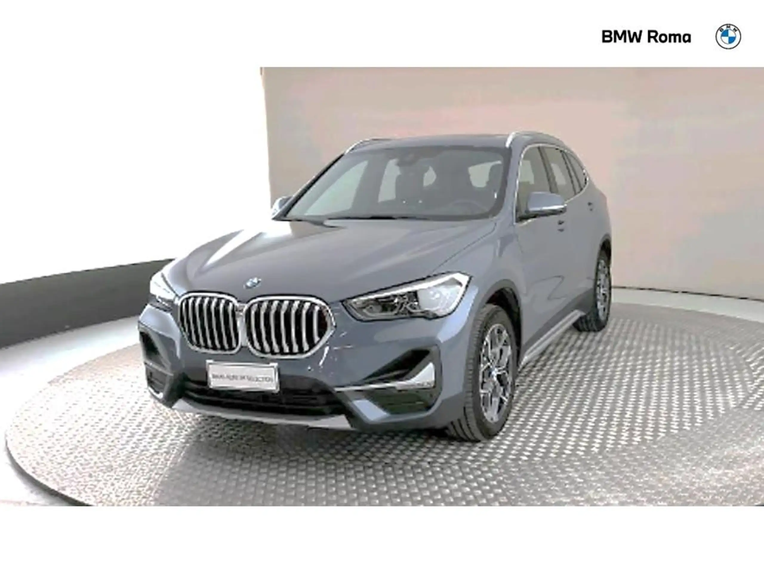 BMW - X1