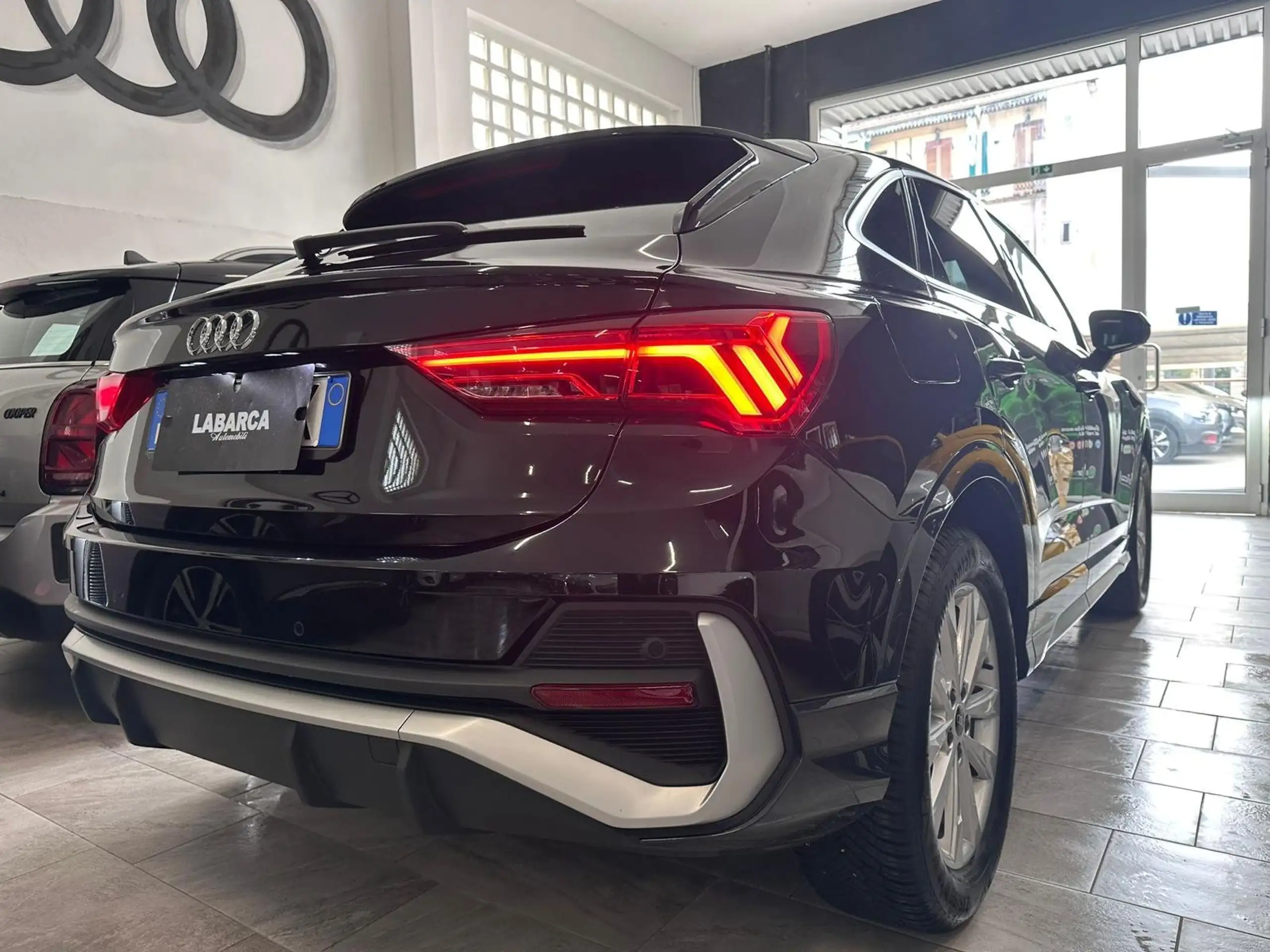 Audi - Q3