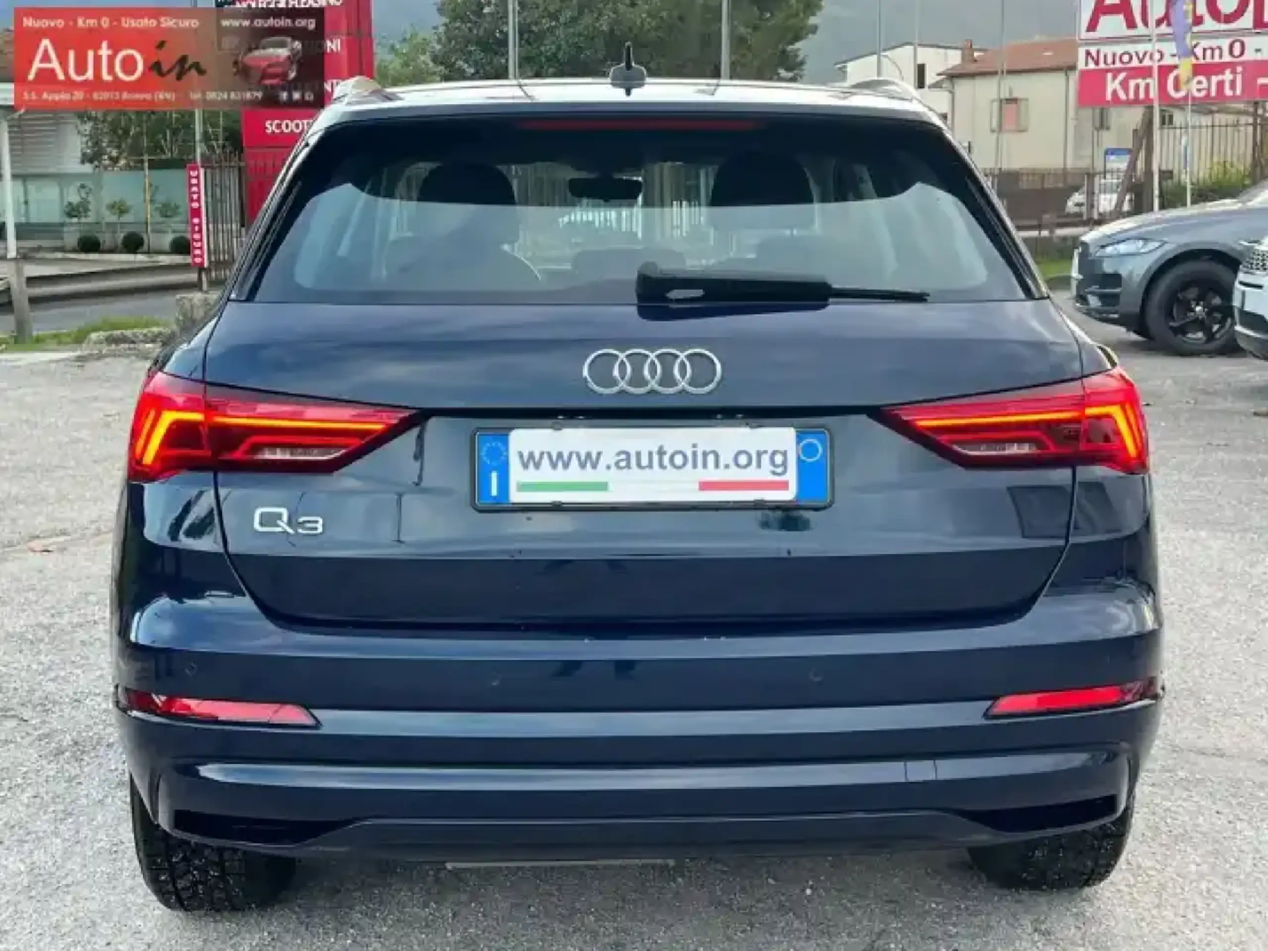 Audi - Q3