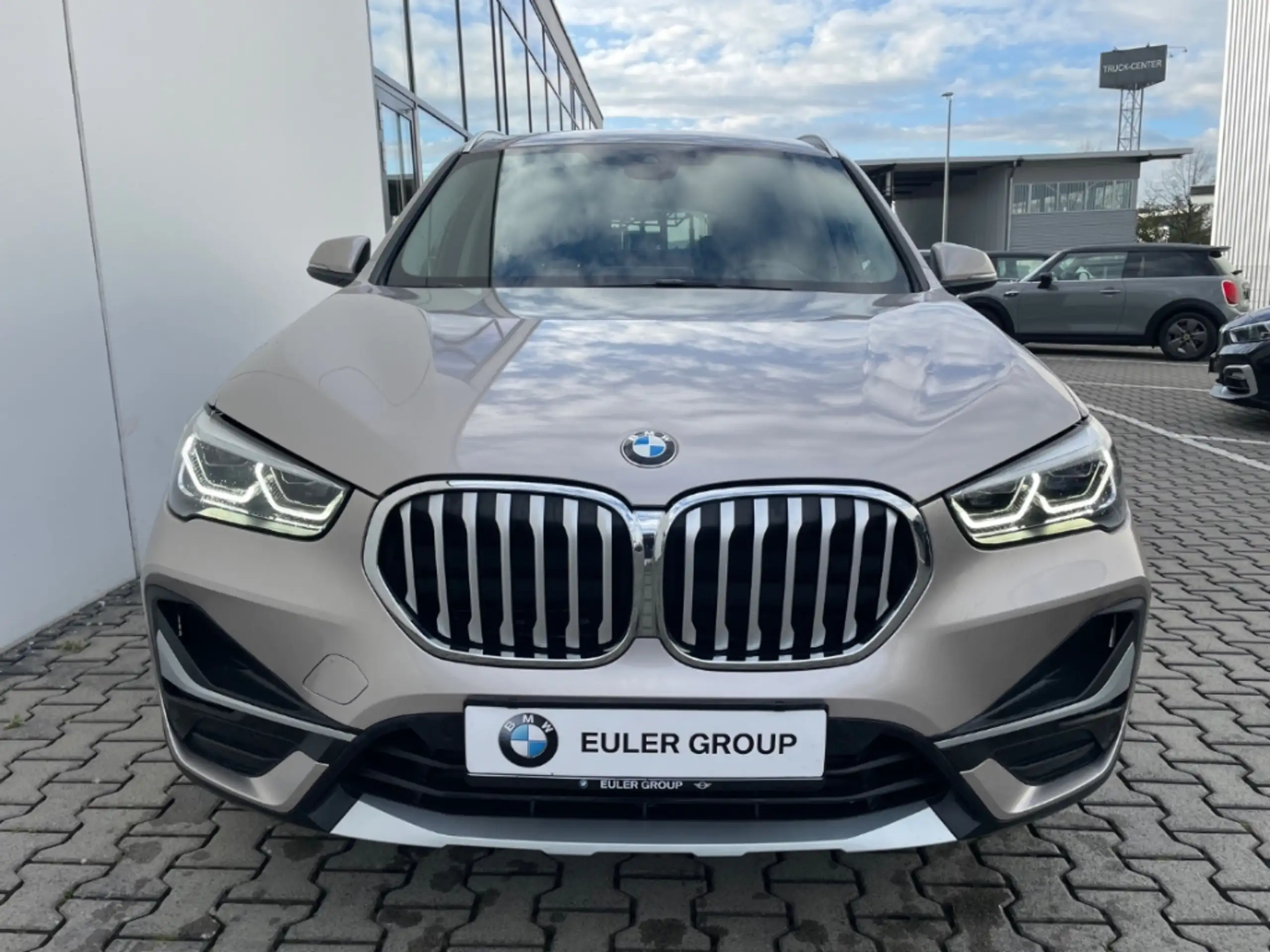 BMW - X1