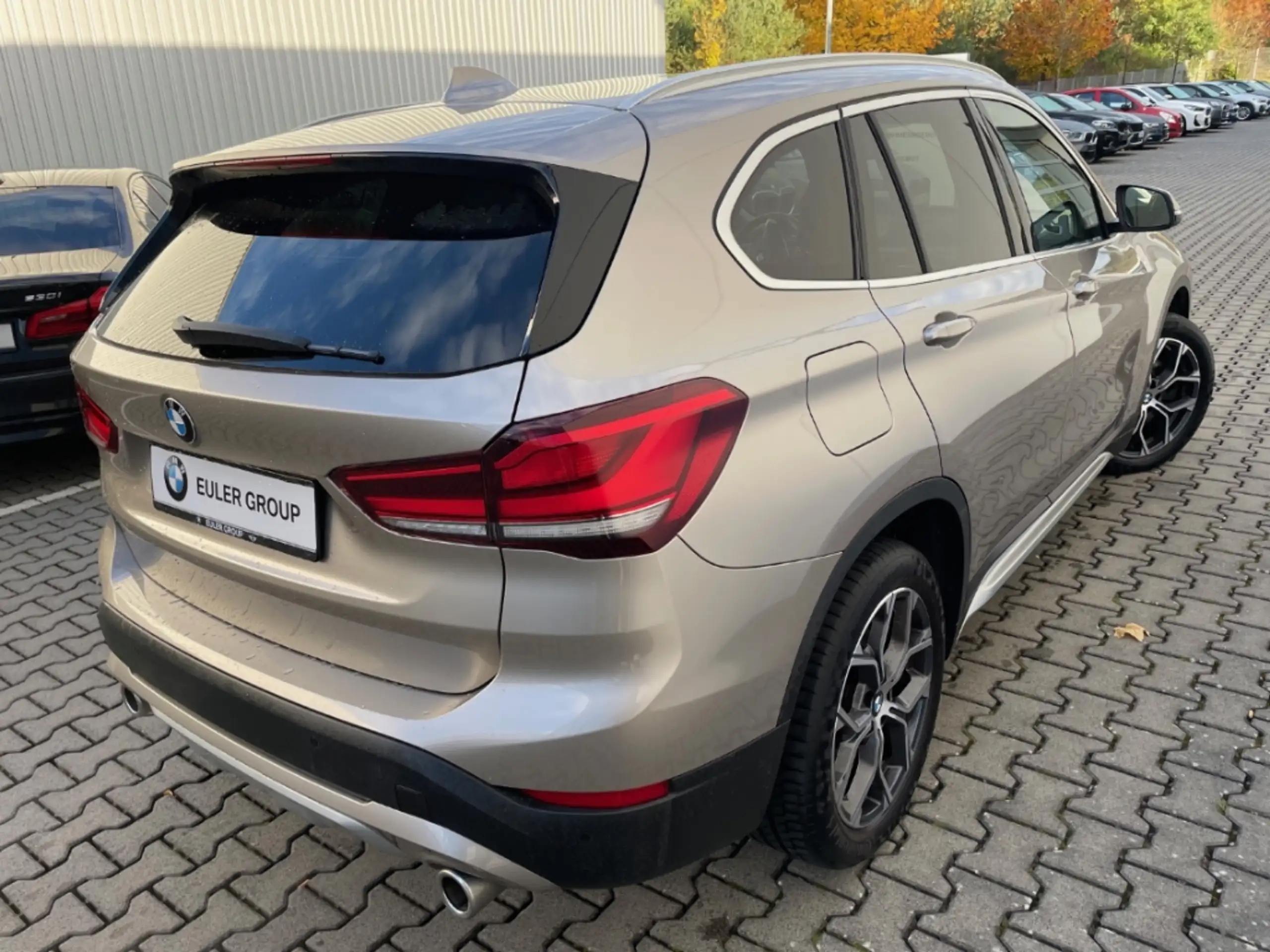 BMW - X1