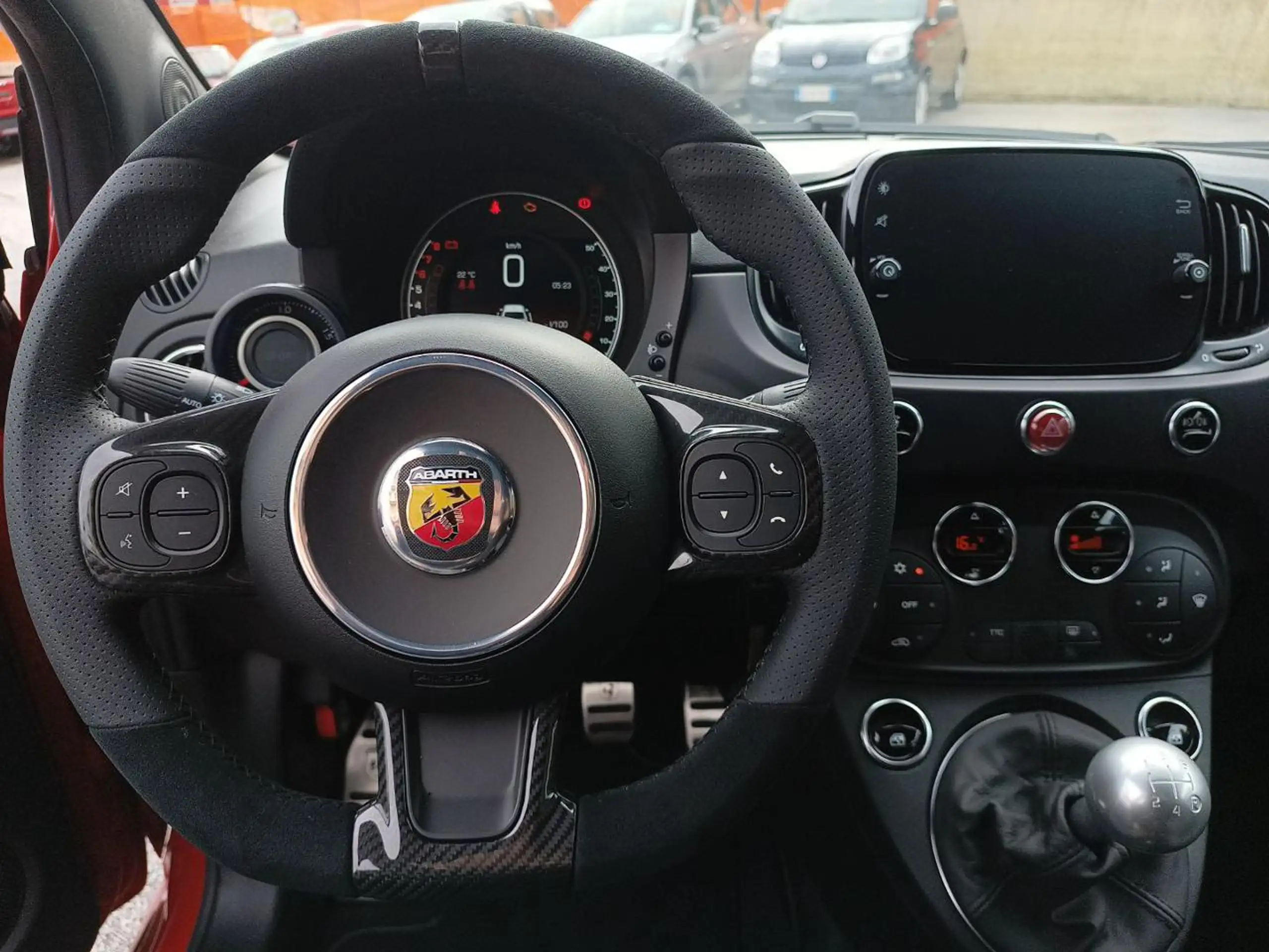 Abarth - 695