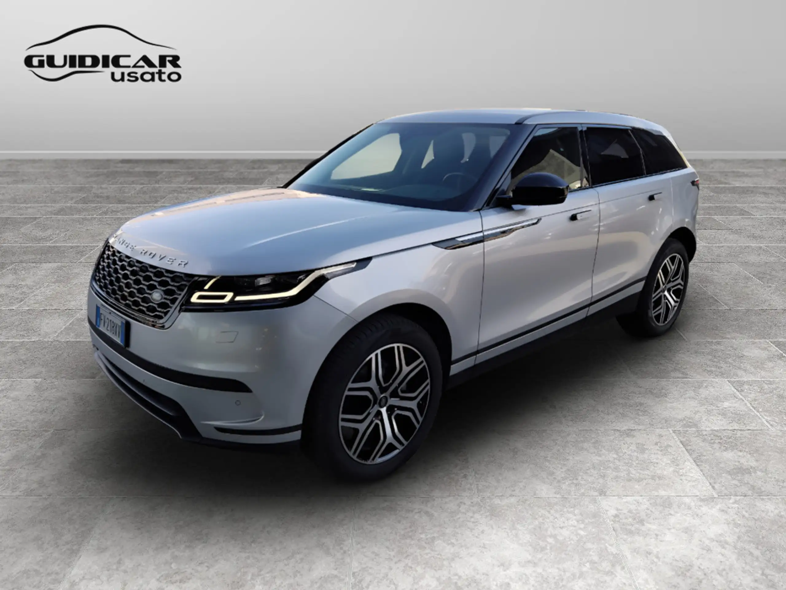 Land Rover - Range Rover Velar