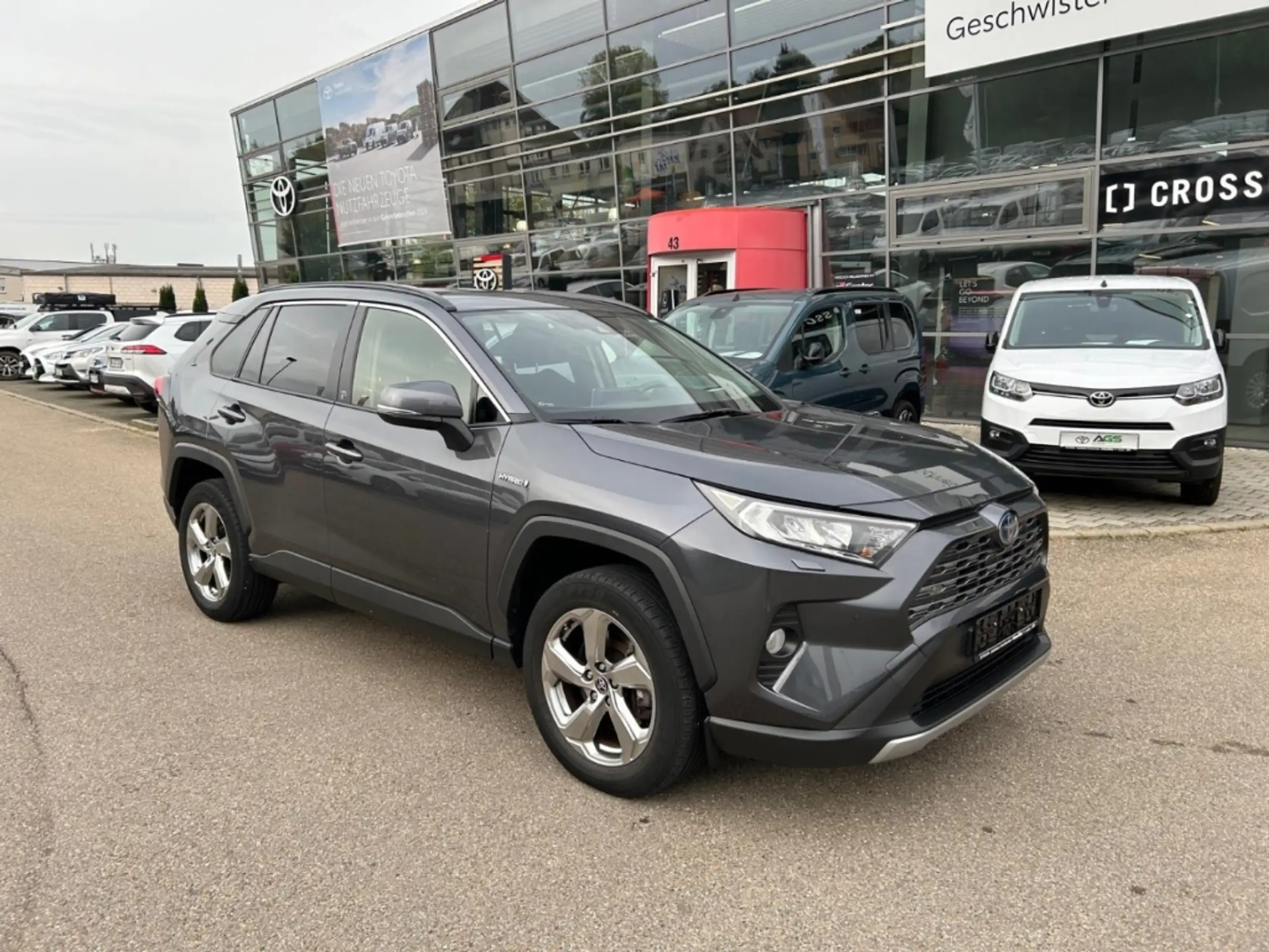 Toyota - RAV 4