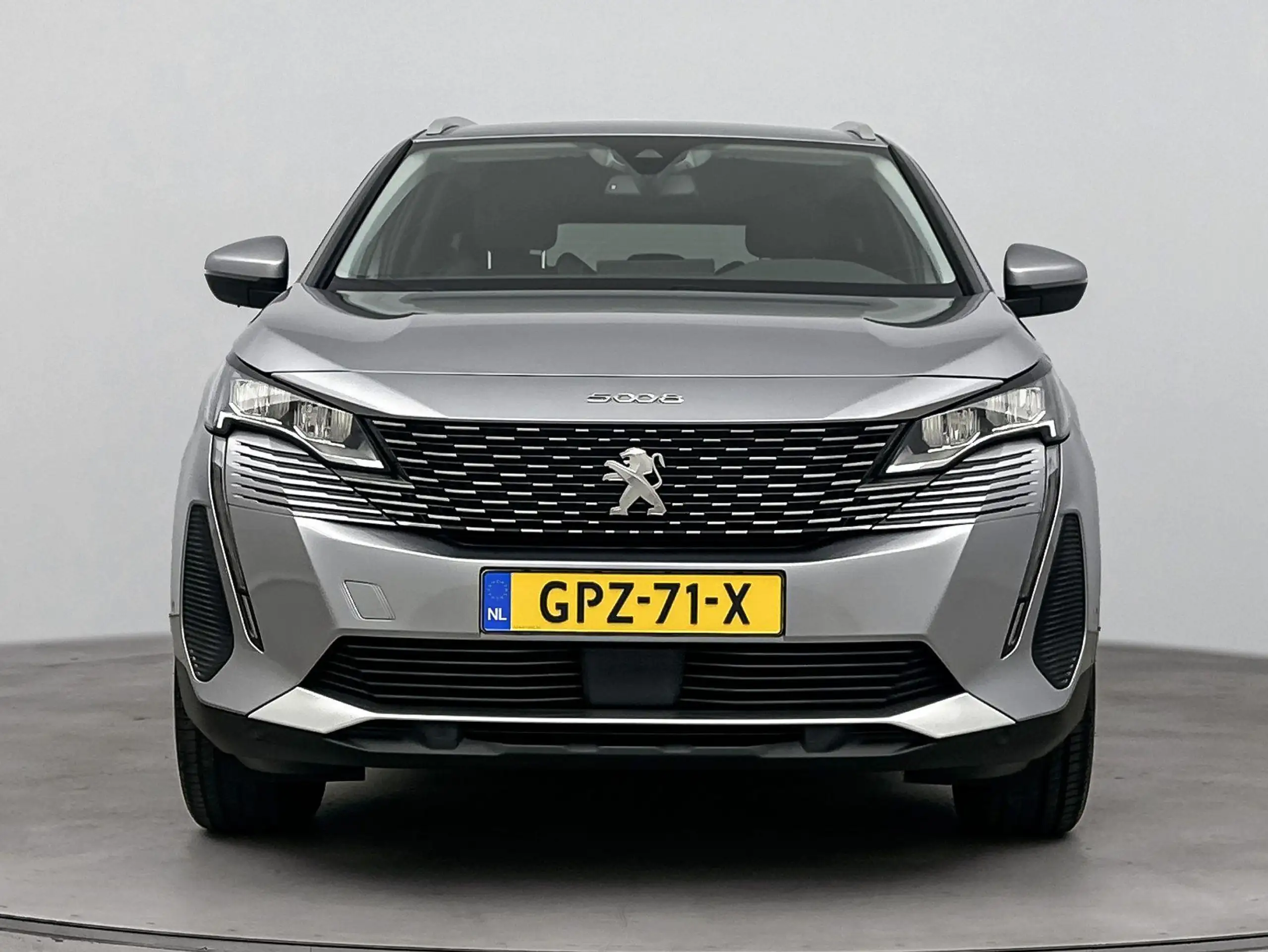 Peugeot - 5008