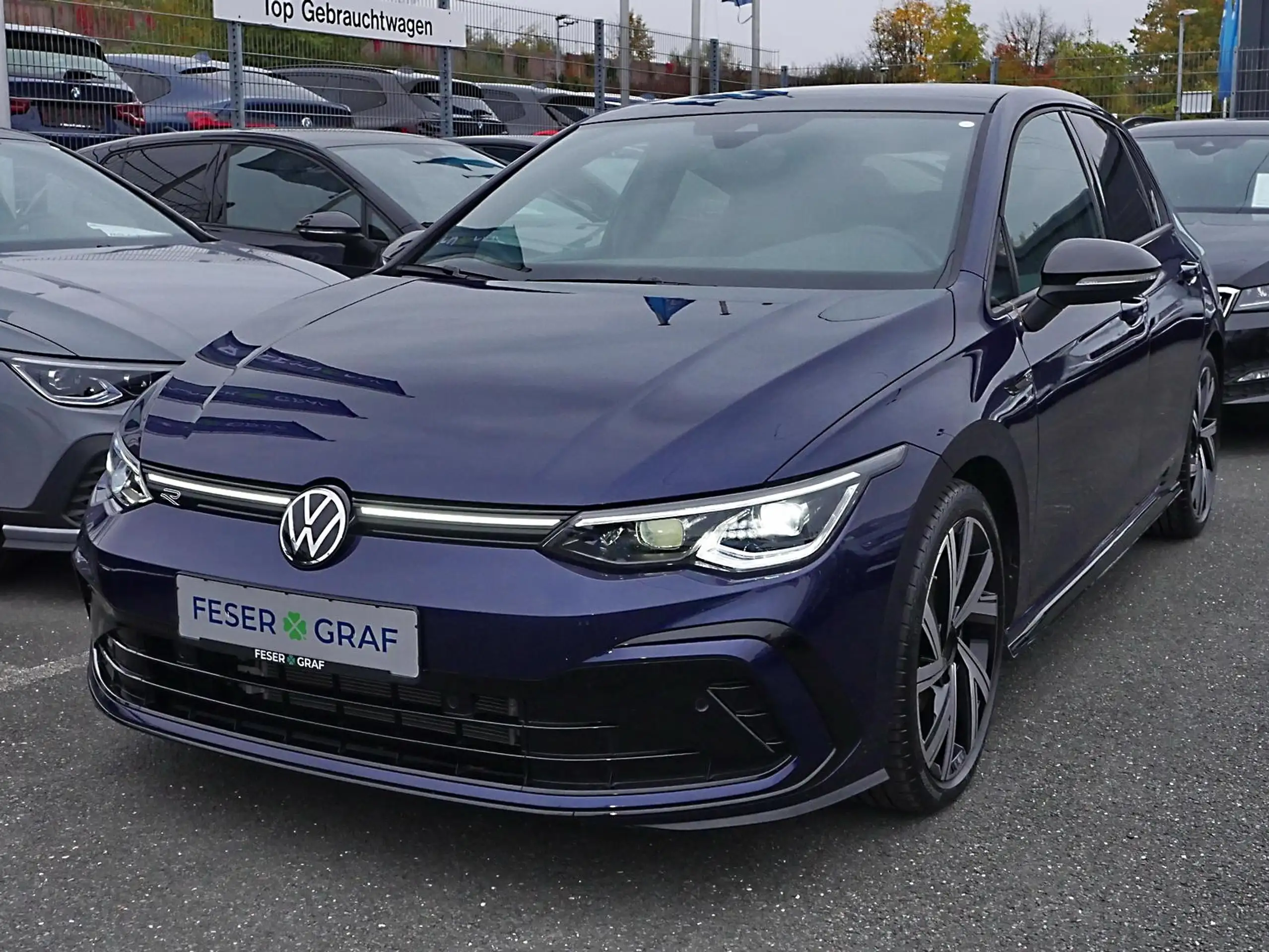 Volkswagen - Golf