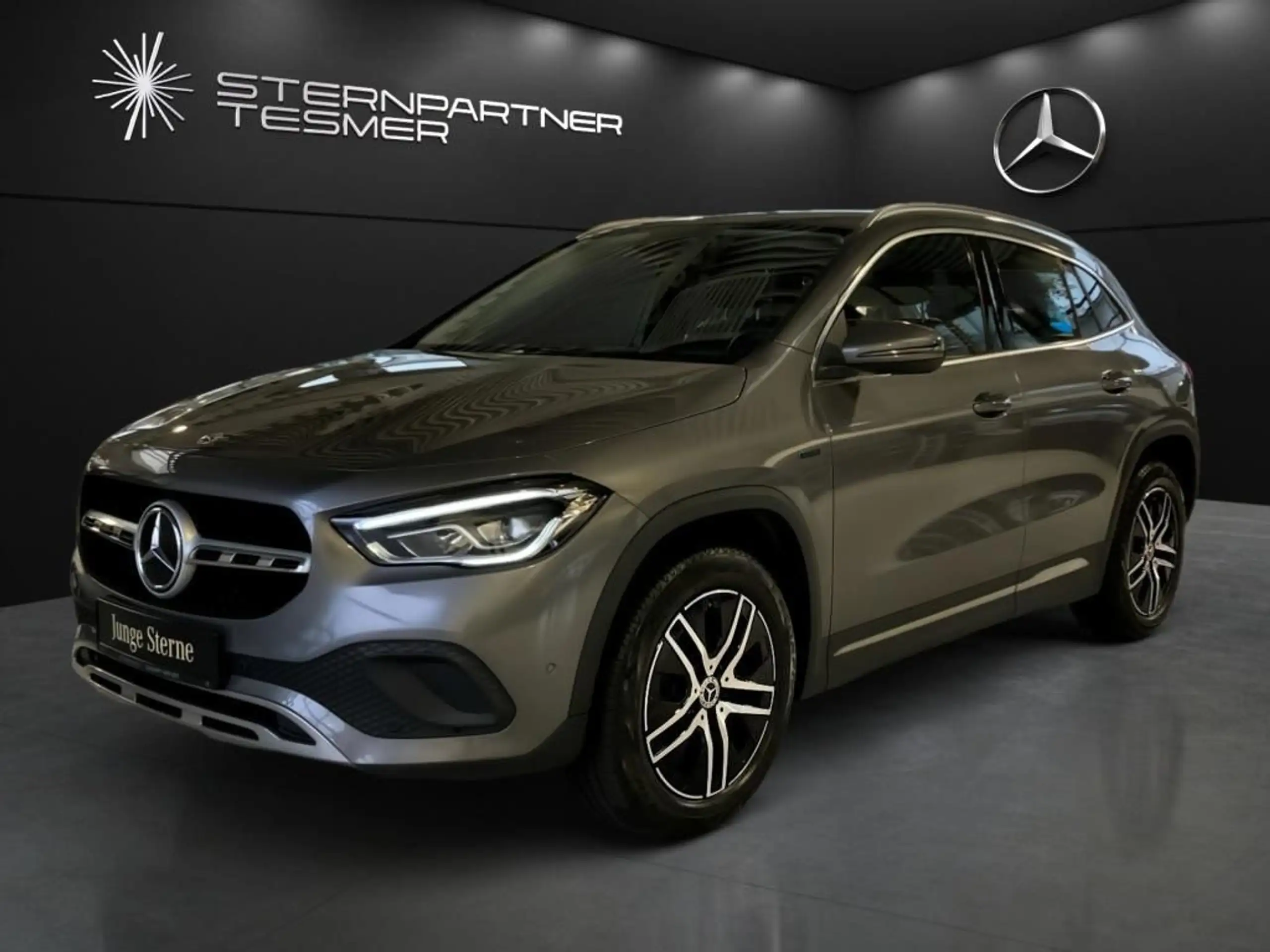 Mercedes-Benz GLA 250 2021