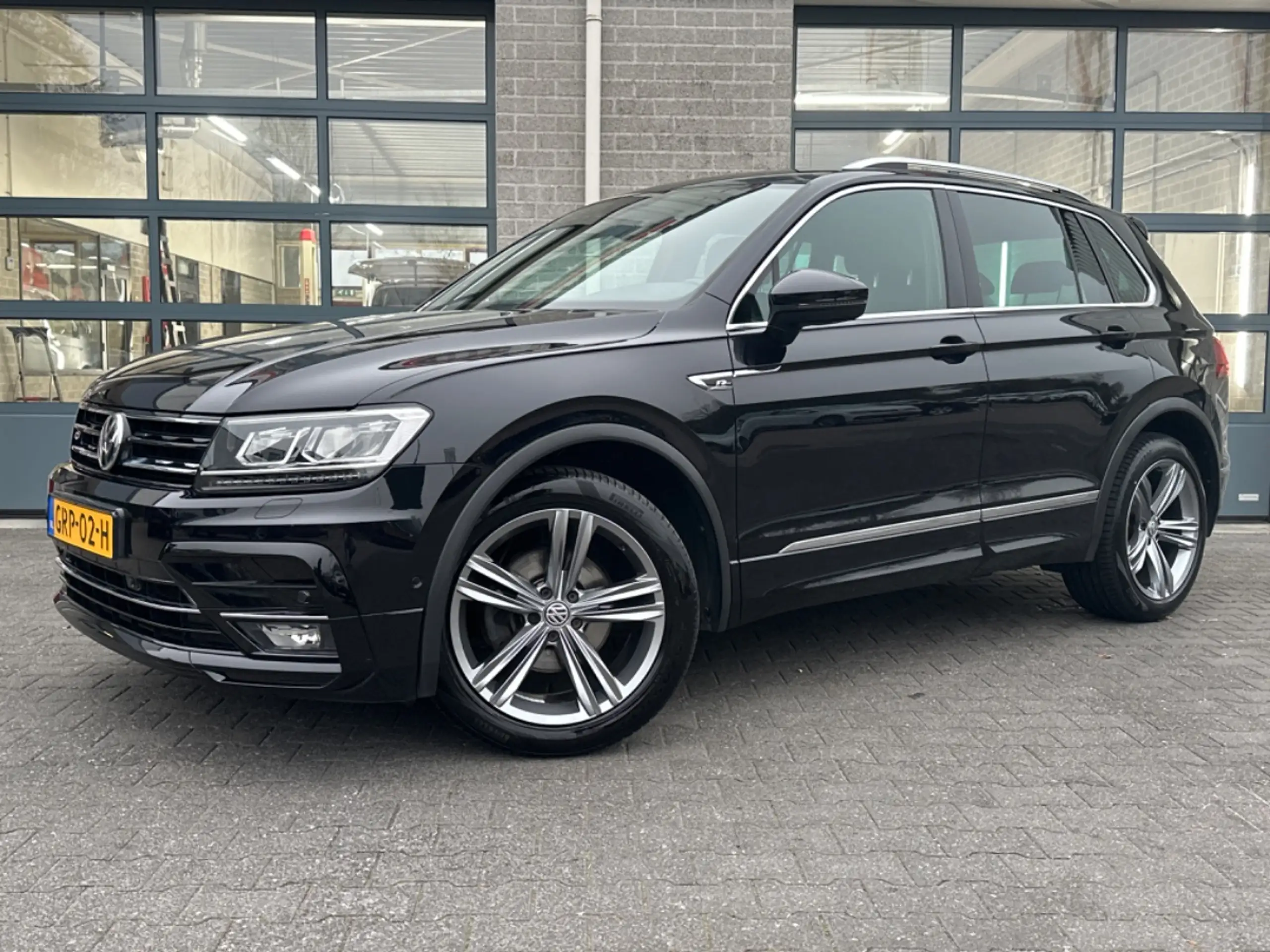 Volkswagen - Tiguan