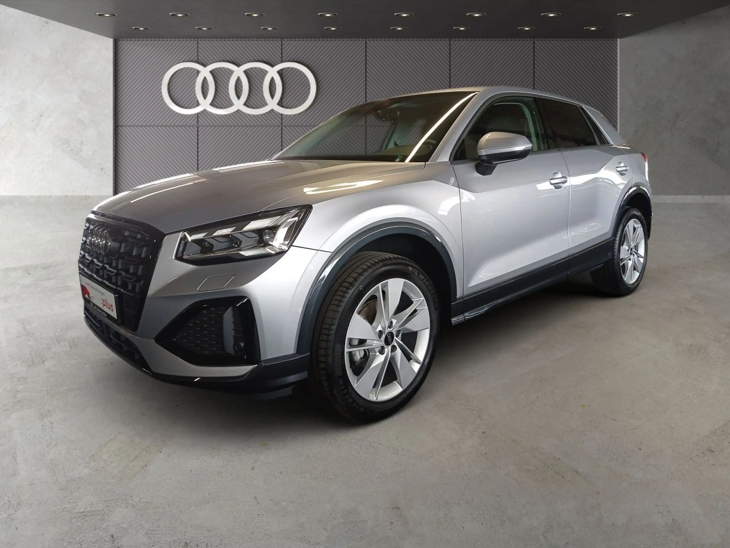 Audi - Q2