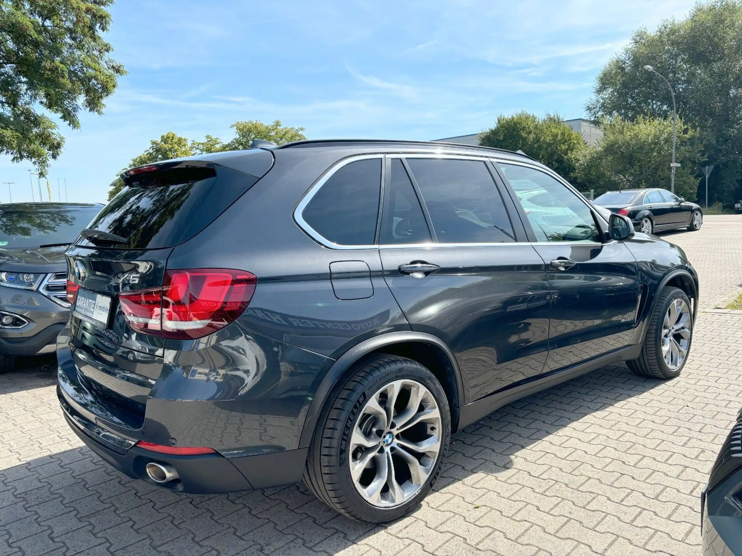 BMW - X5