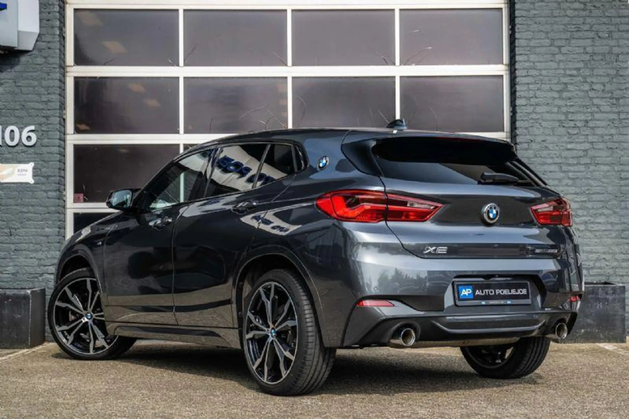 BMW - X2