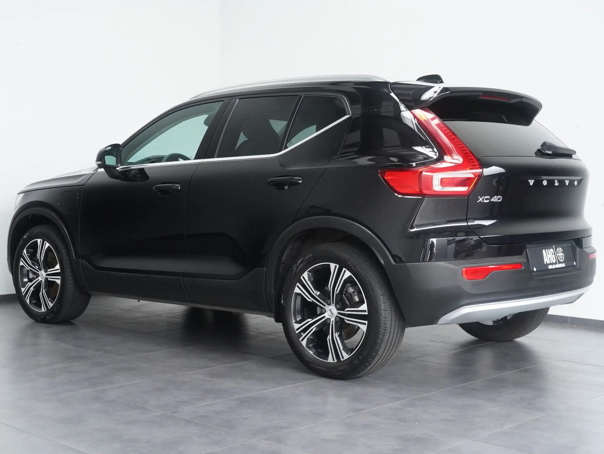 Volvo - XC40