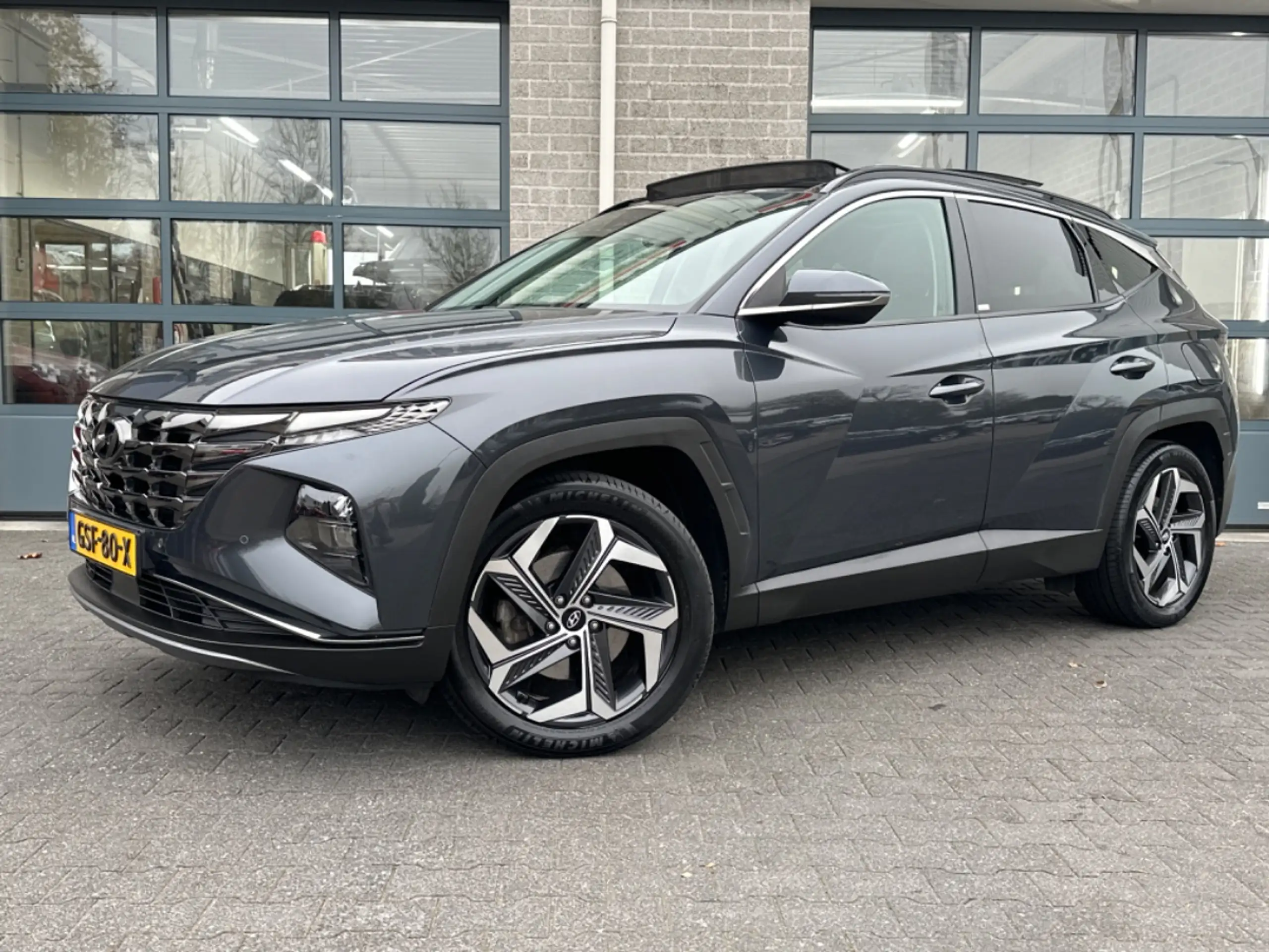 Hyundai - TUCSON