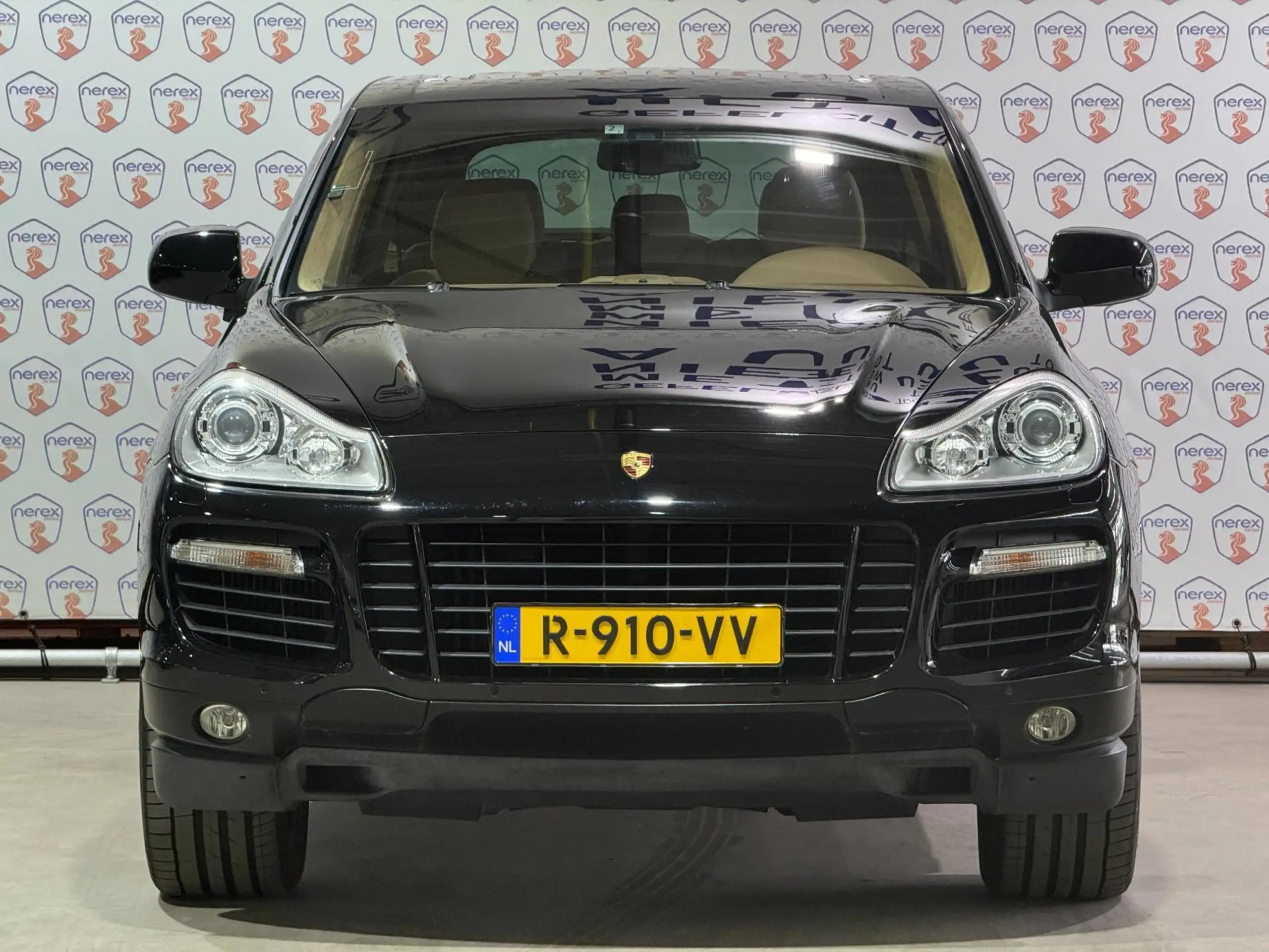 Porsche - Cayenne