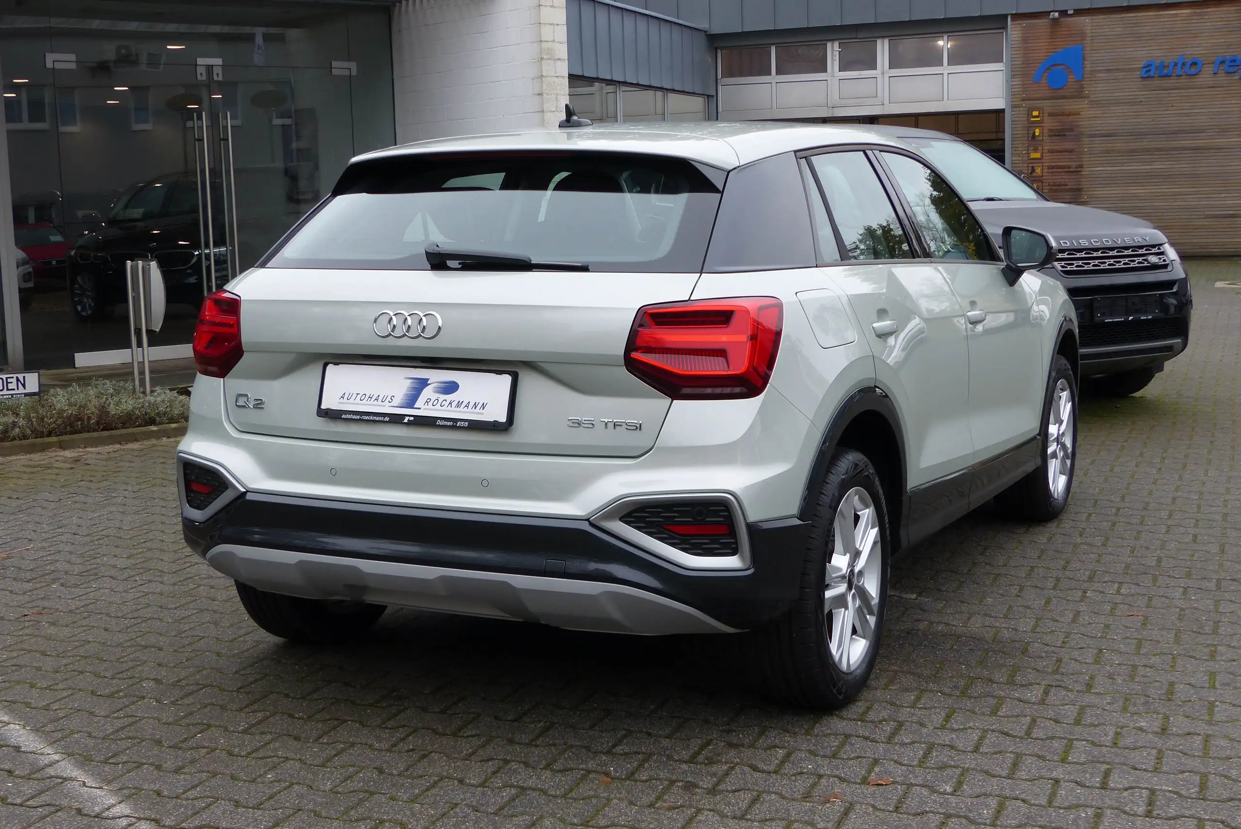 Audi - Q2