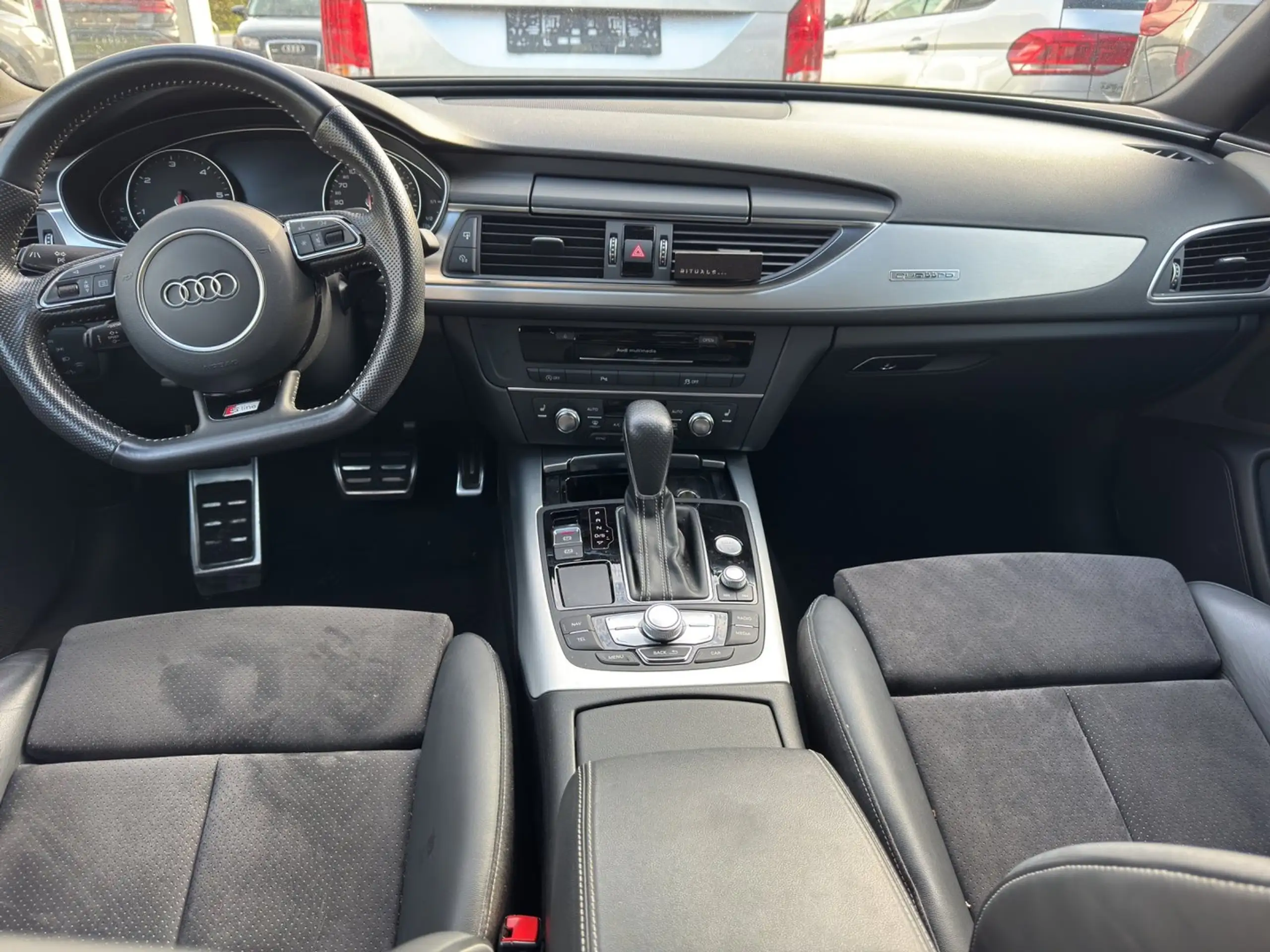 Audi - A6