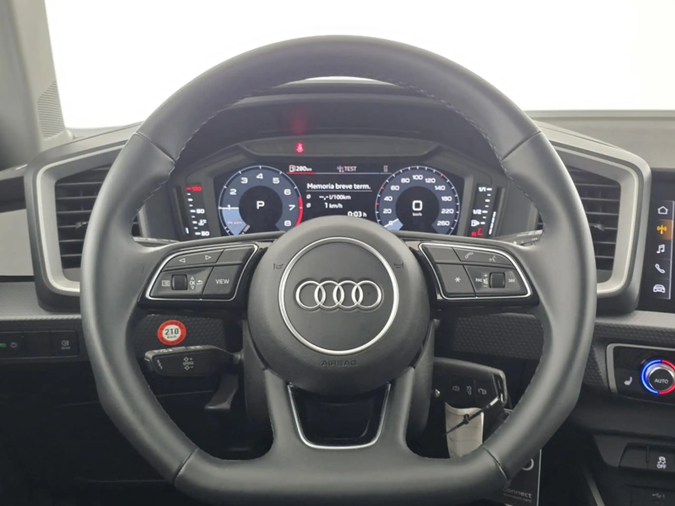 Audi - A1