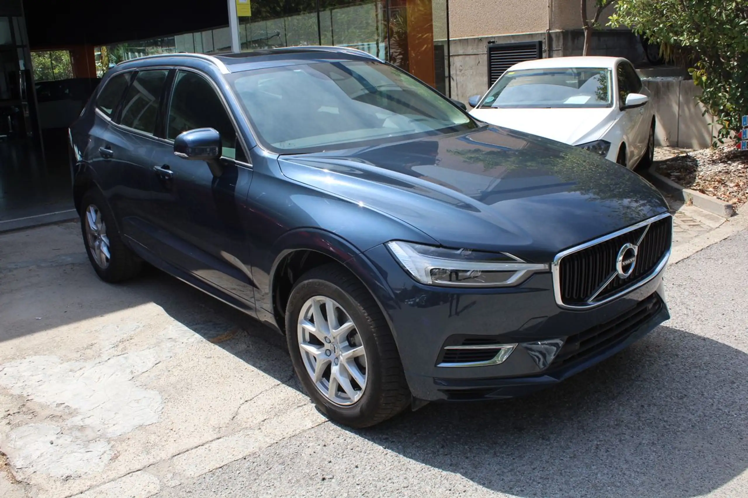 Volvo - XC60