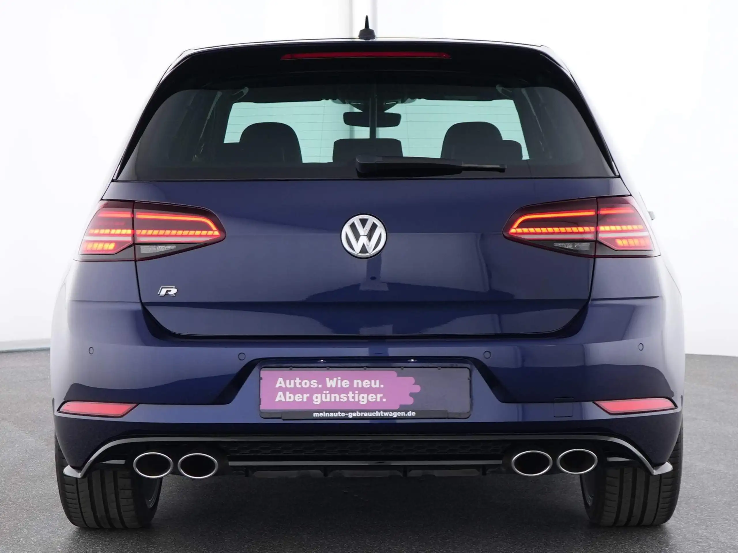 Volkswagen - Golf