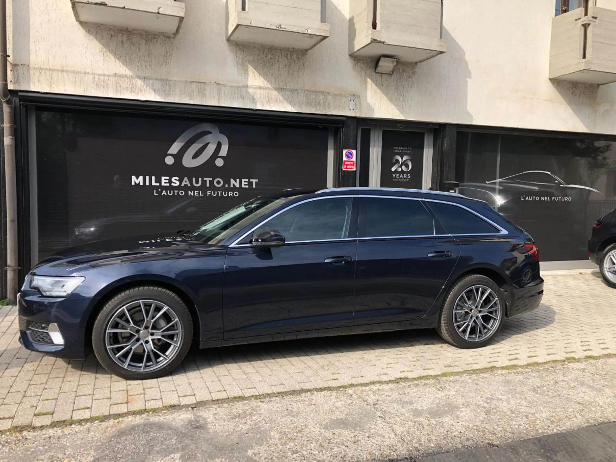 Audi - A6