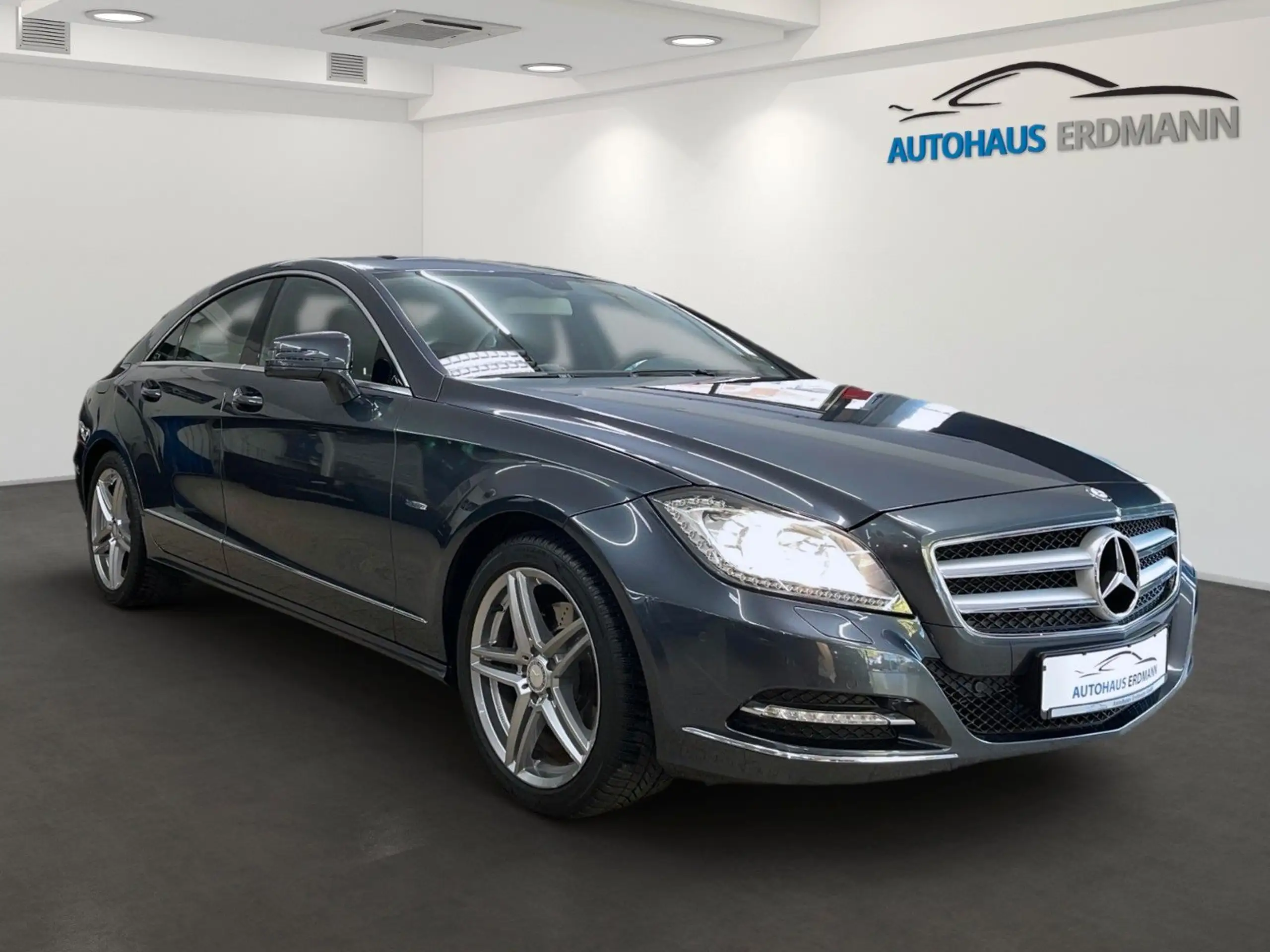 Mercedes-Benz - CLS 350