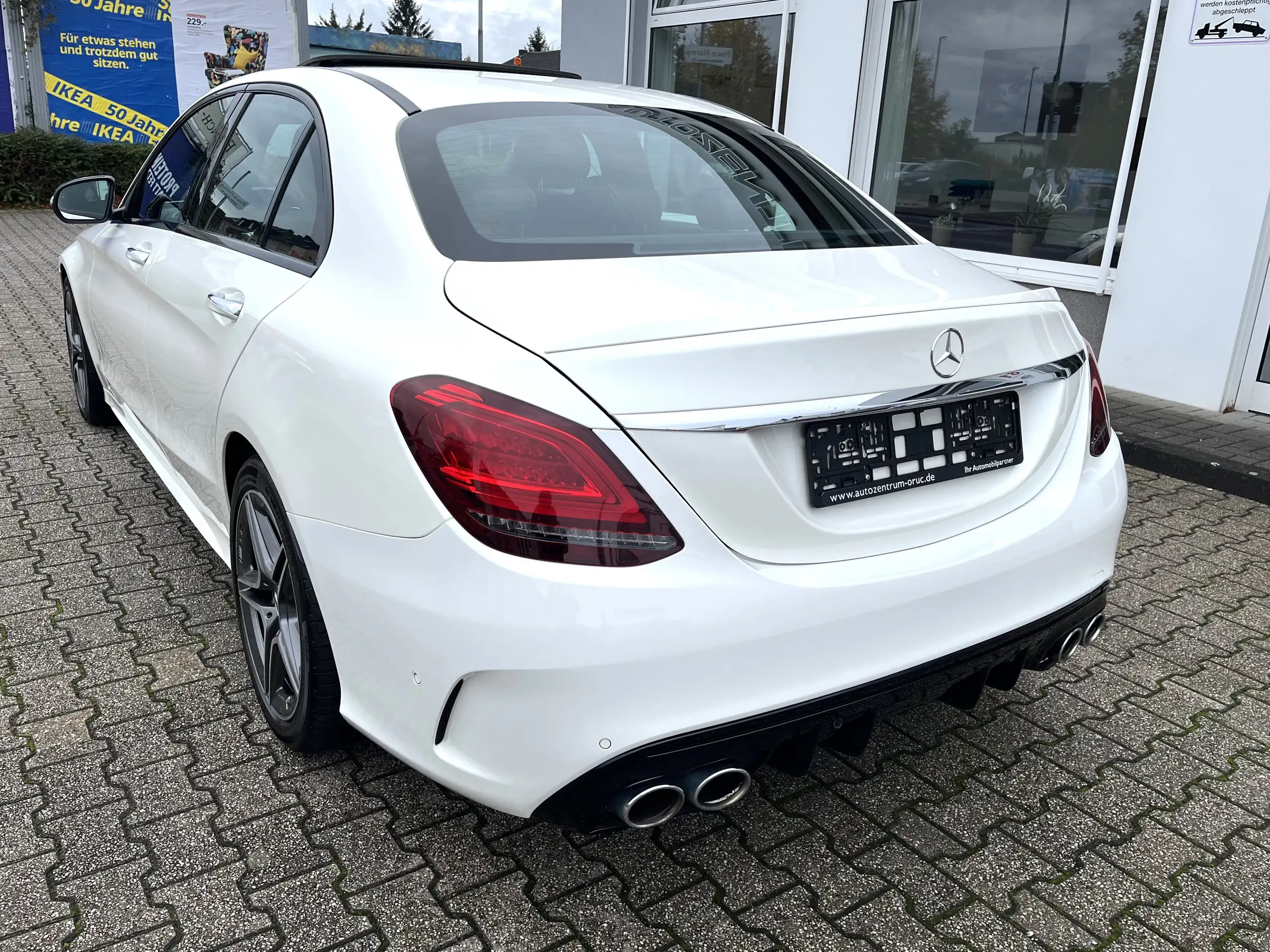 Mercedes-Benz - C 43 AMG