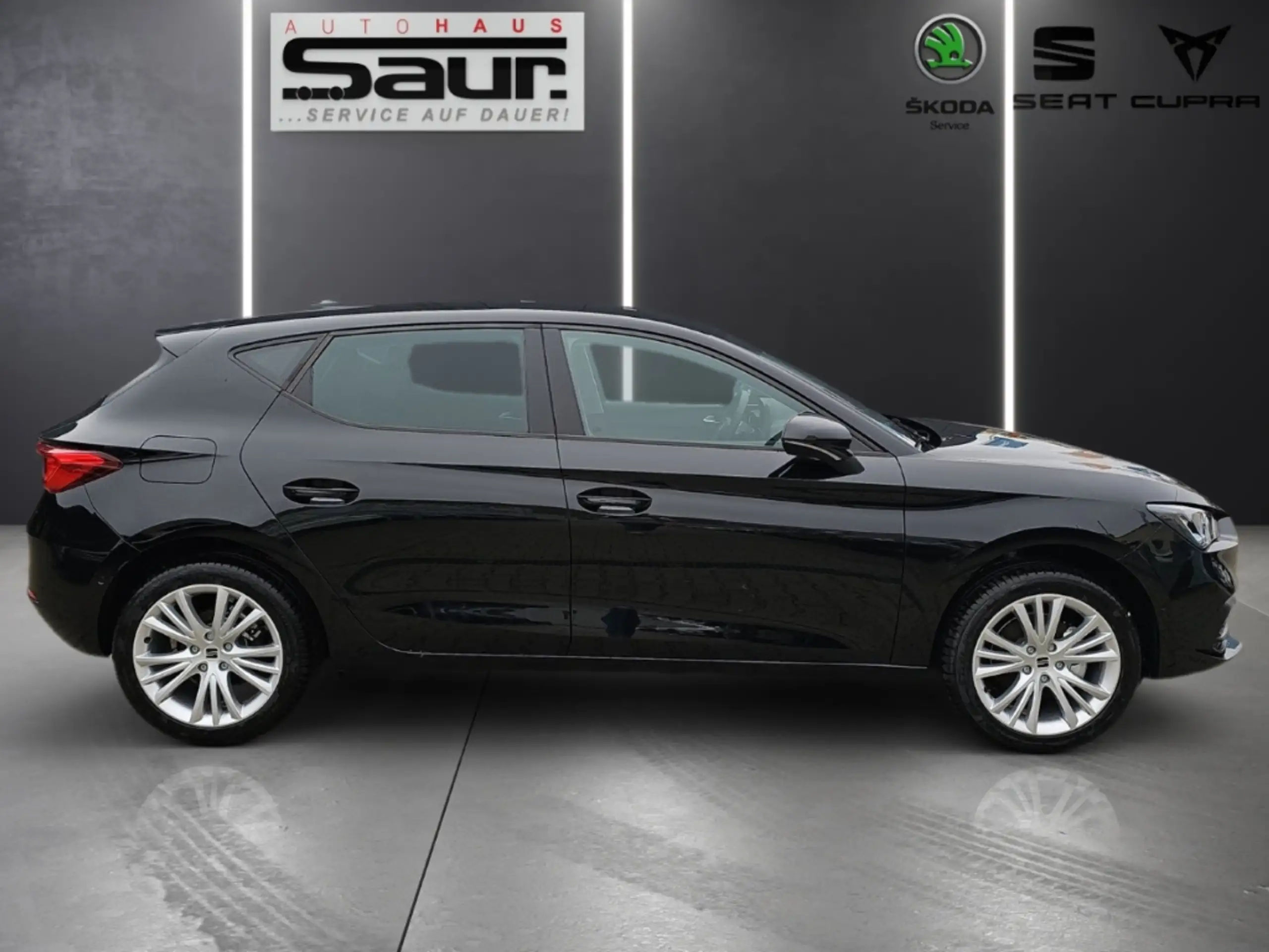 SEAT - Leon