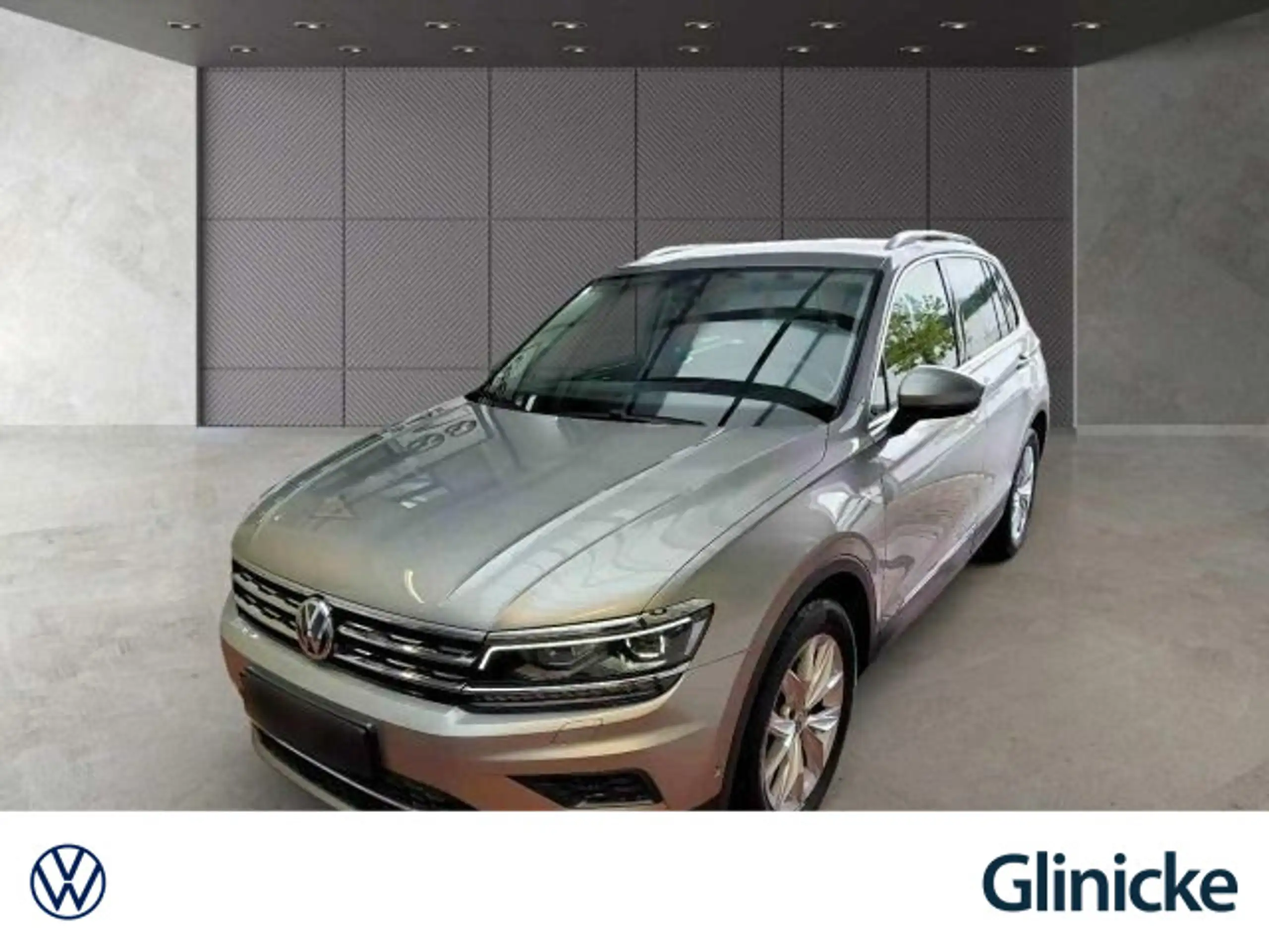 Volkswagen - Tiguan