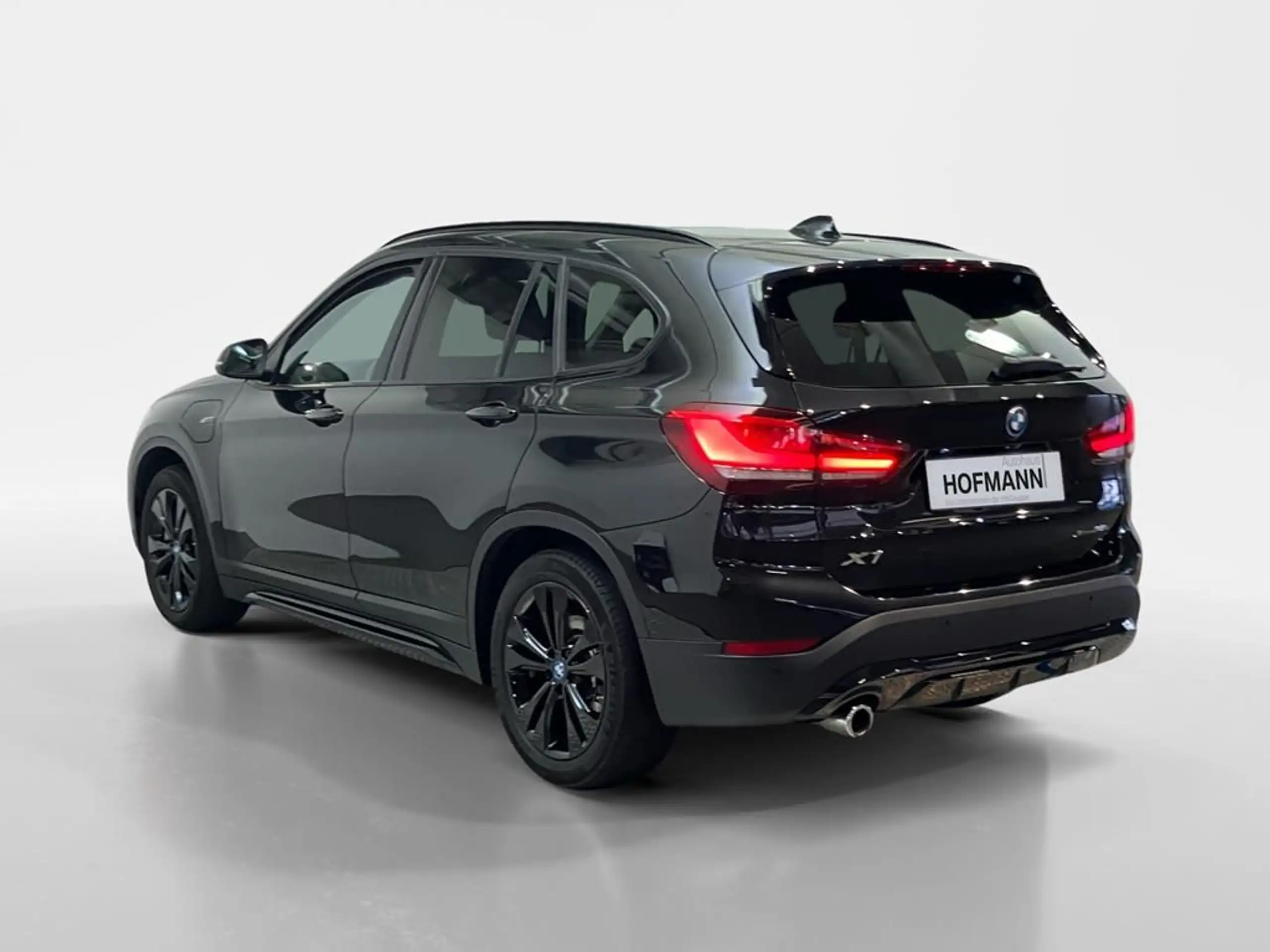 BMW - X1