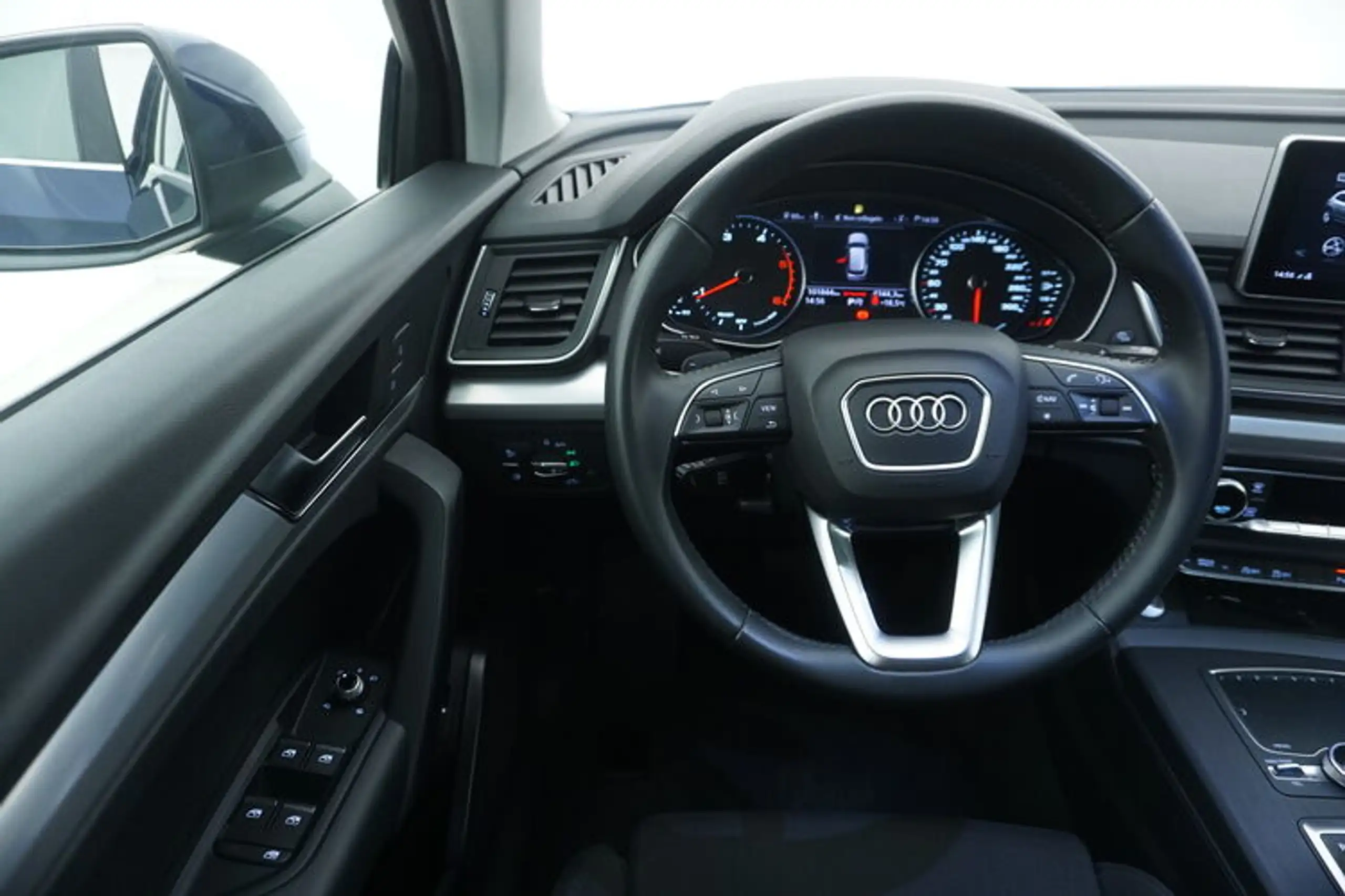 Audi - Q5