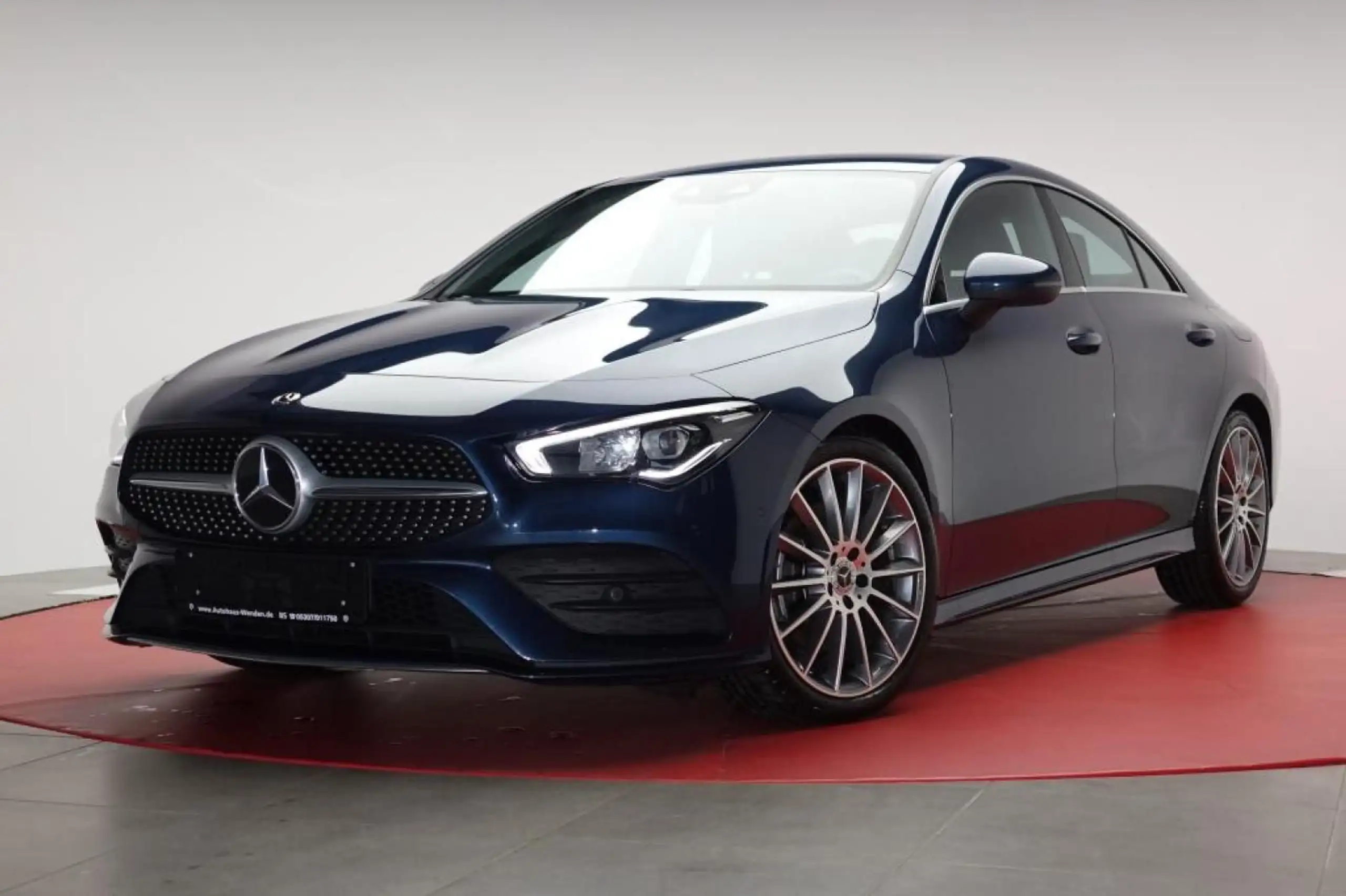 Mercedes-Benz - CLA 220