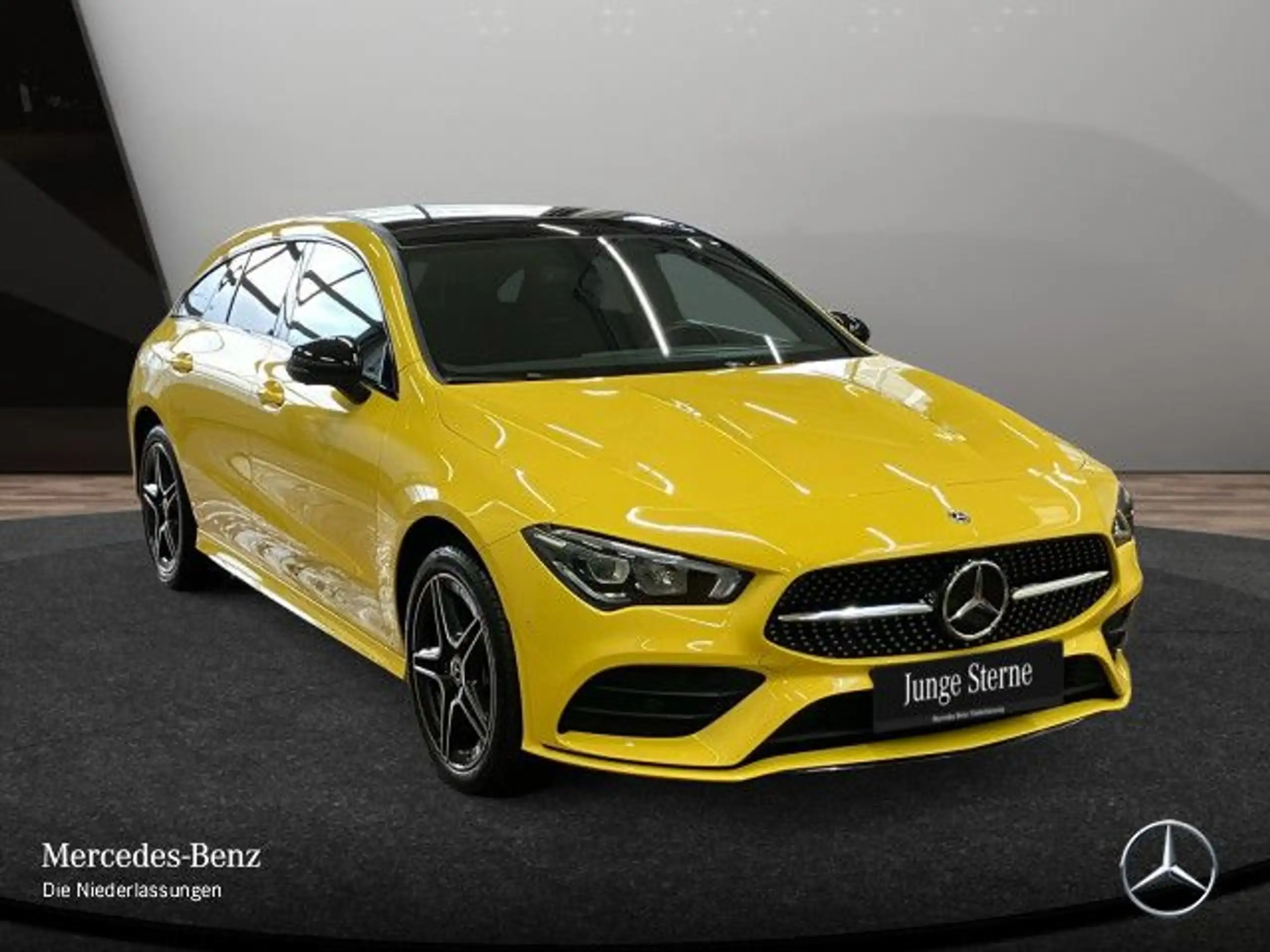 Mercedes-Benz - CLA 250